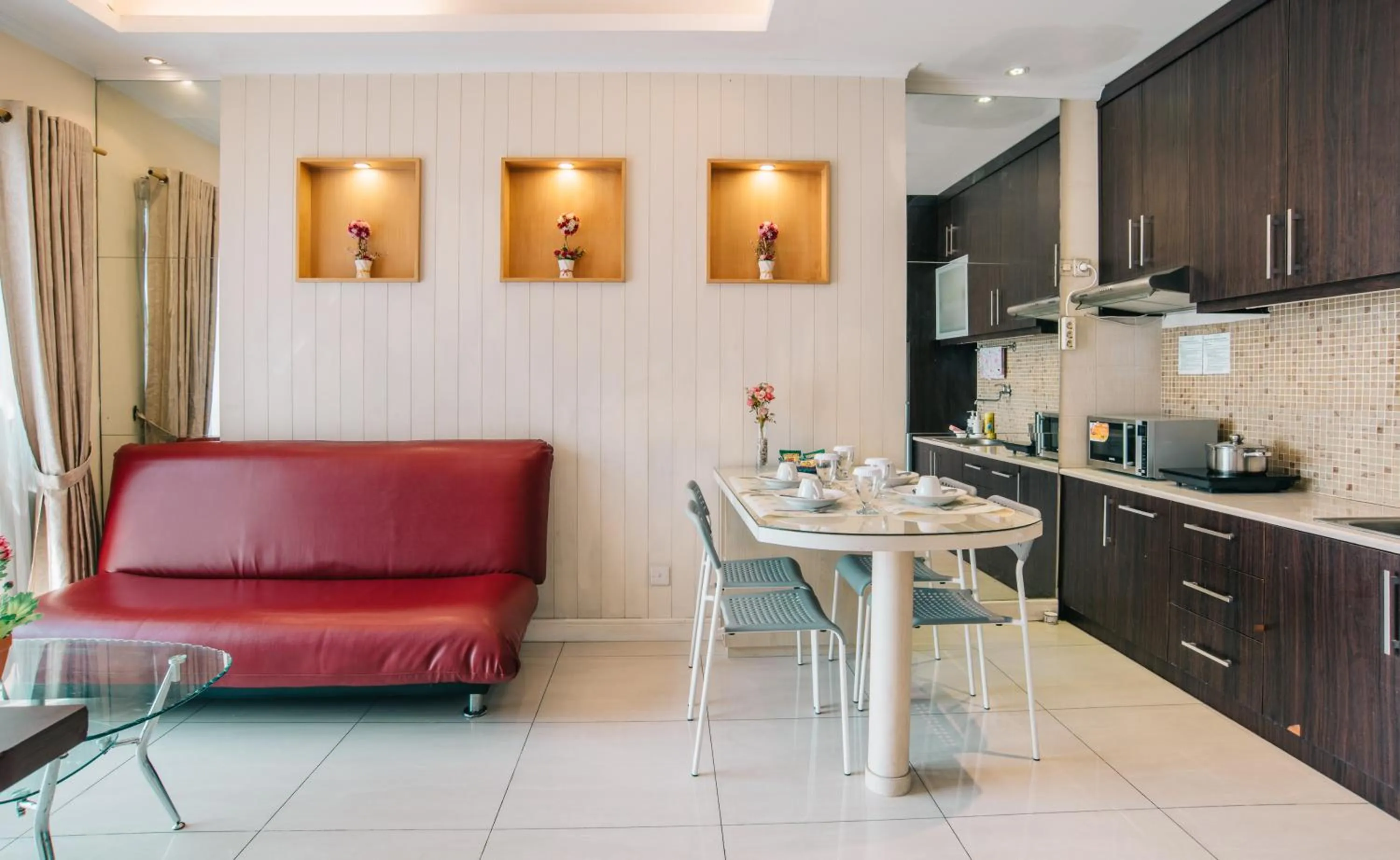 Ravarine Suite Apartment