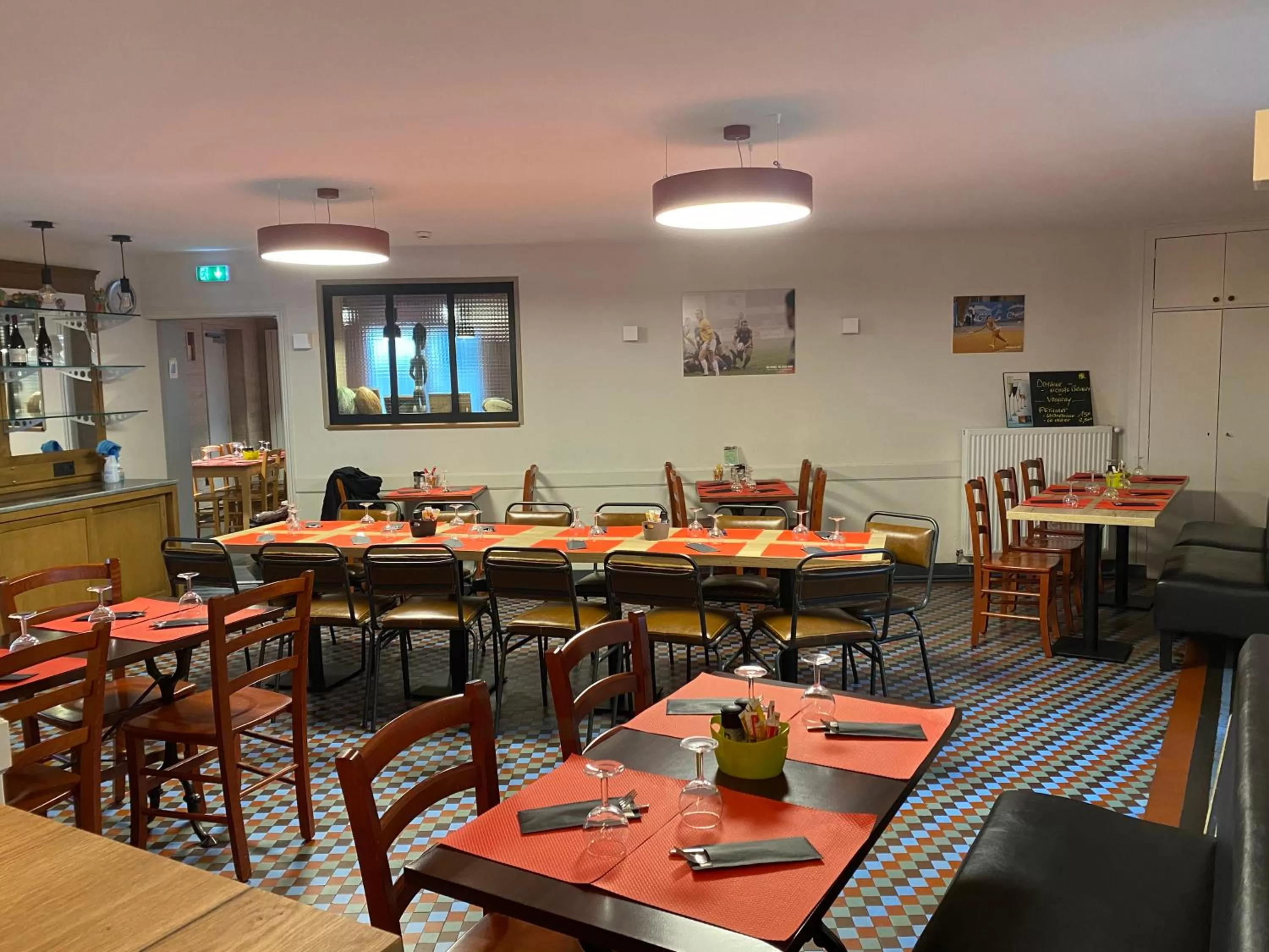 Restaurant/places to eat in Hotel le Faisan