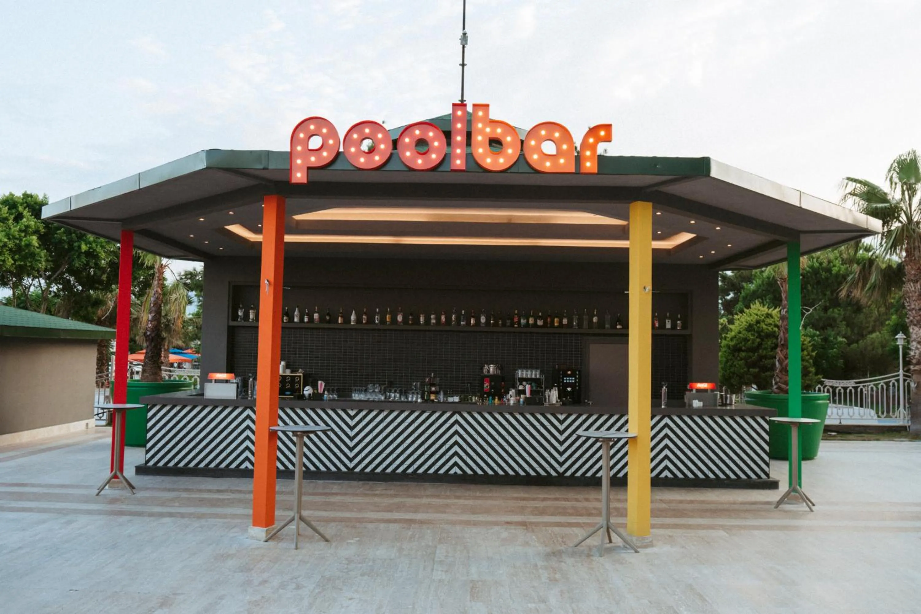 Lounge or bar in Megasaray Westbeach Antalya