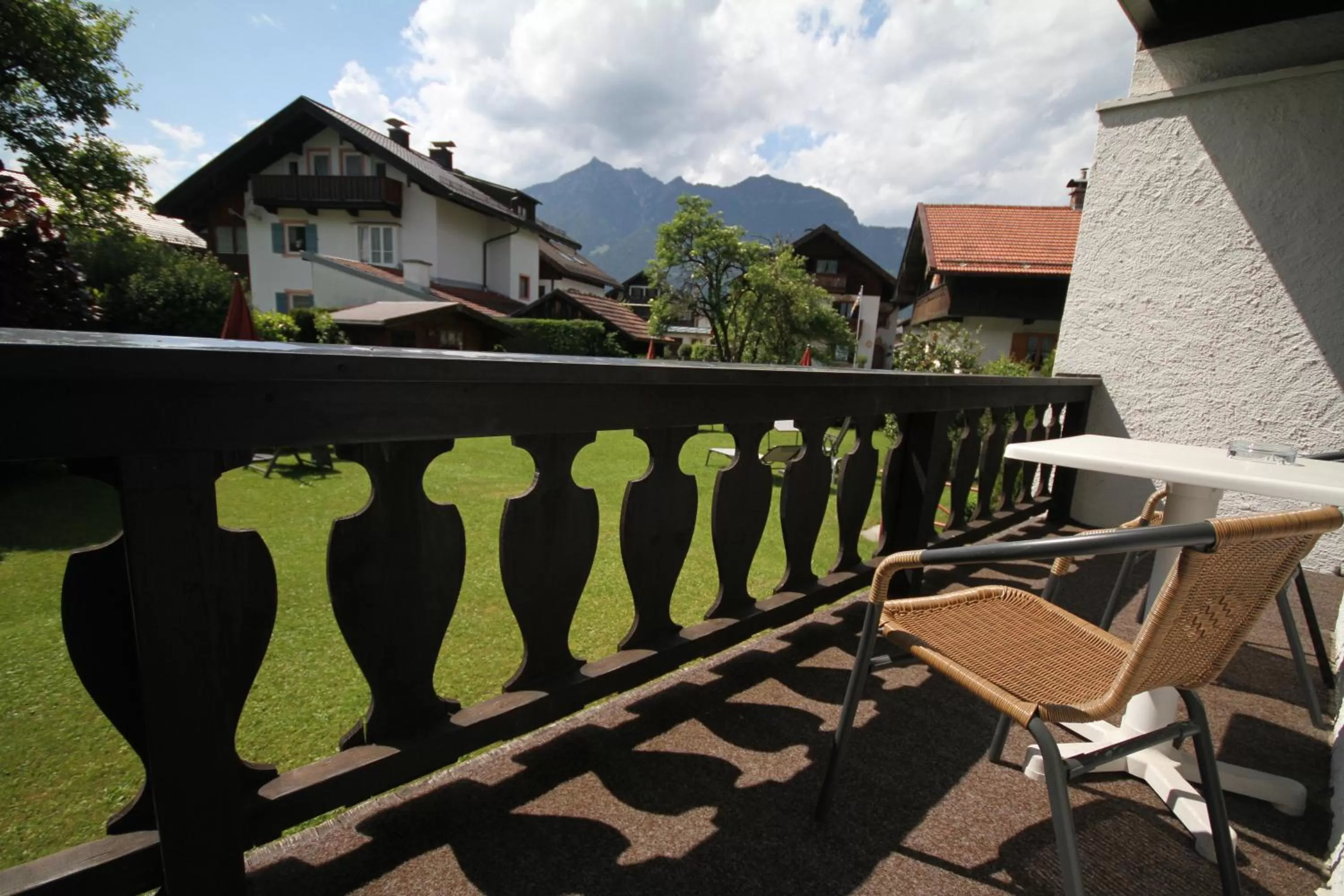 Balcony/Terrace in Weidegg - Hotel Garni