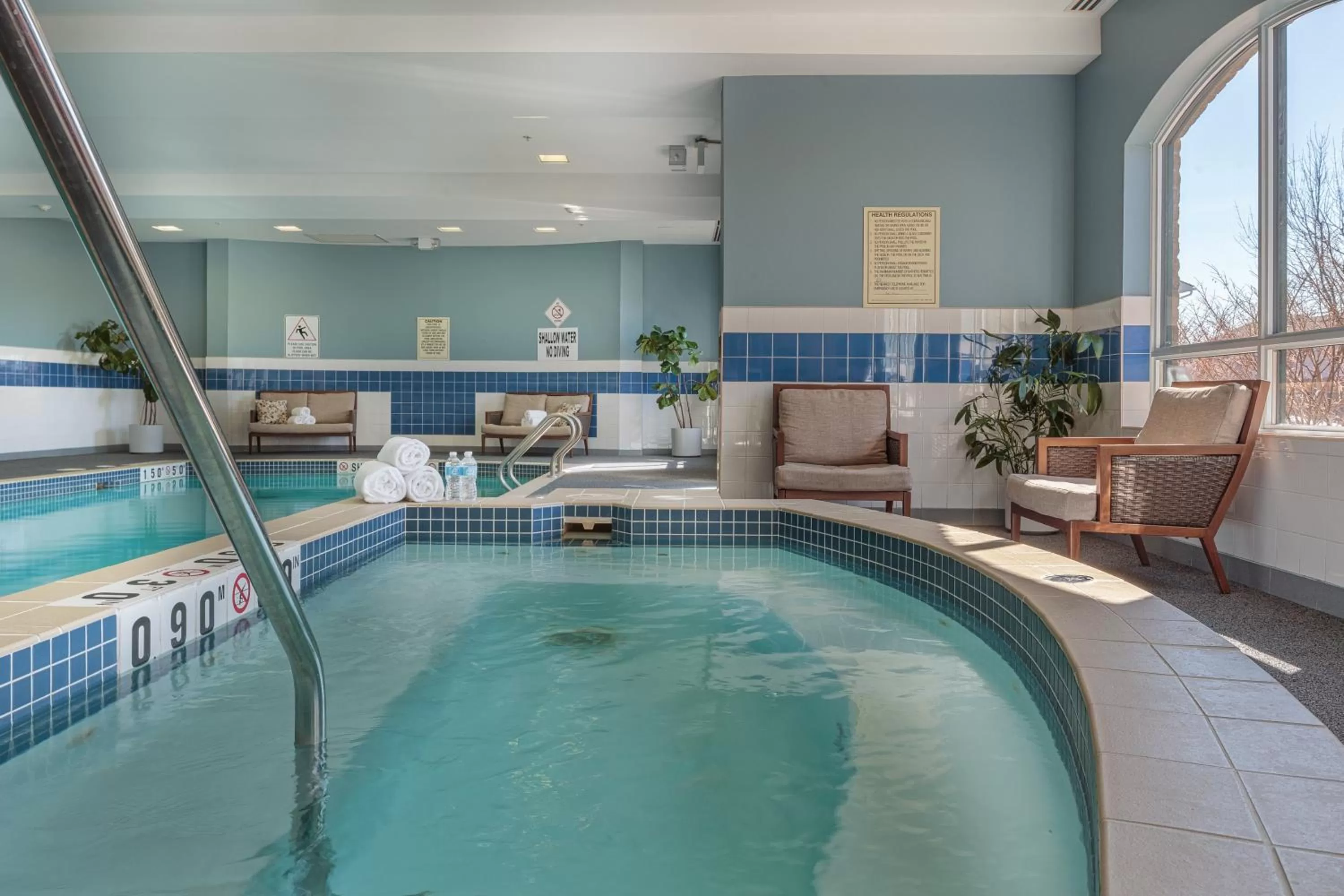 Hot Tub in Holiday Inn Express & Suites - Belleville by IHG