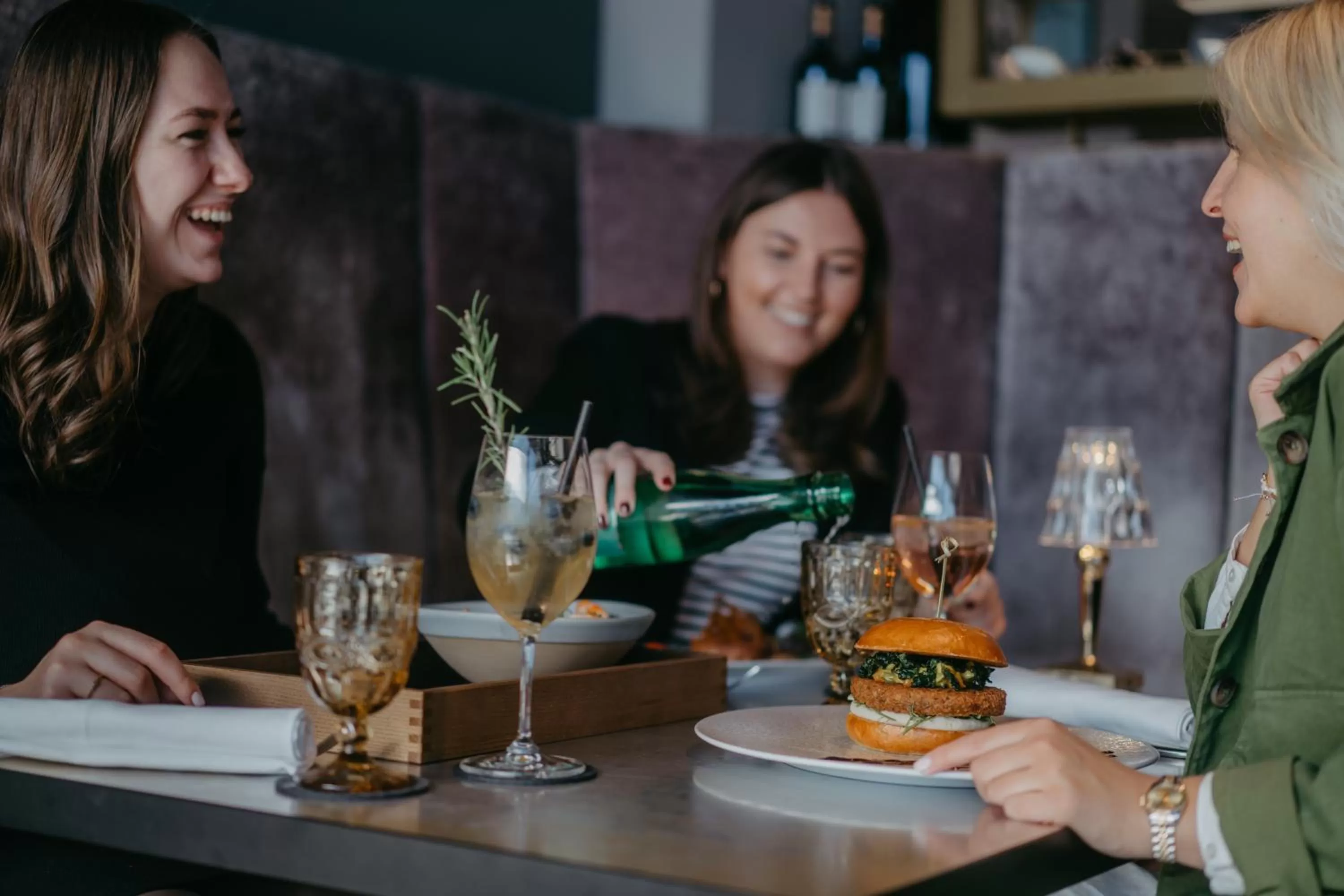 Restaurant/places to eat in Rocket Rooms Velden