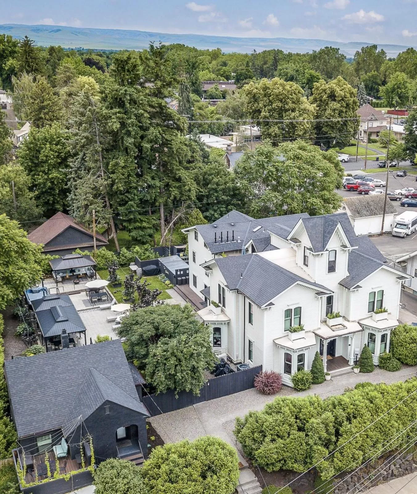 Property building in The Wesley Walla Walla