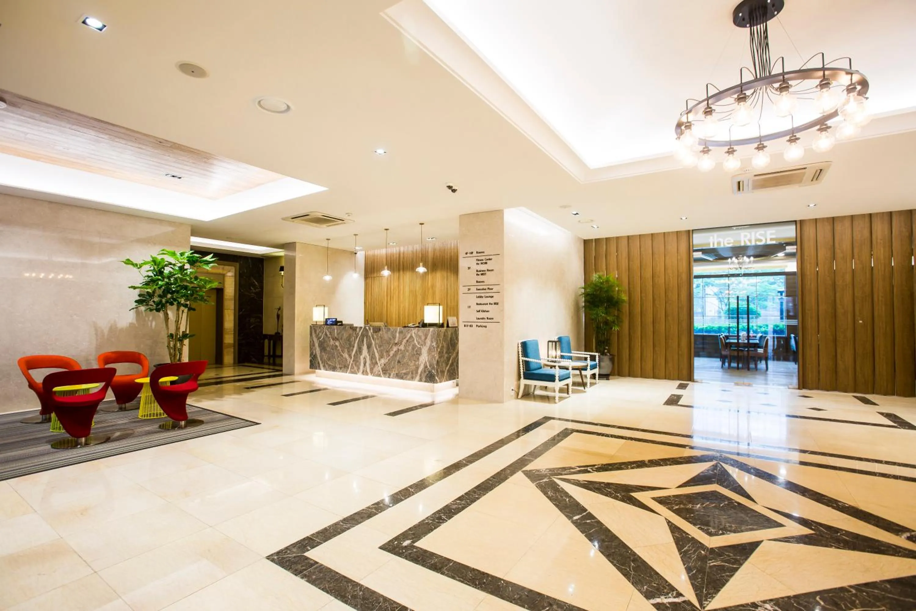 Lobby or reception in Polaris Hotel