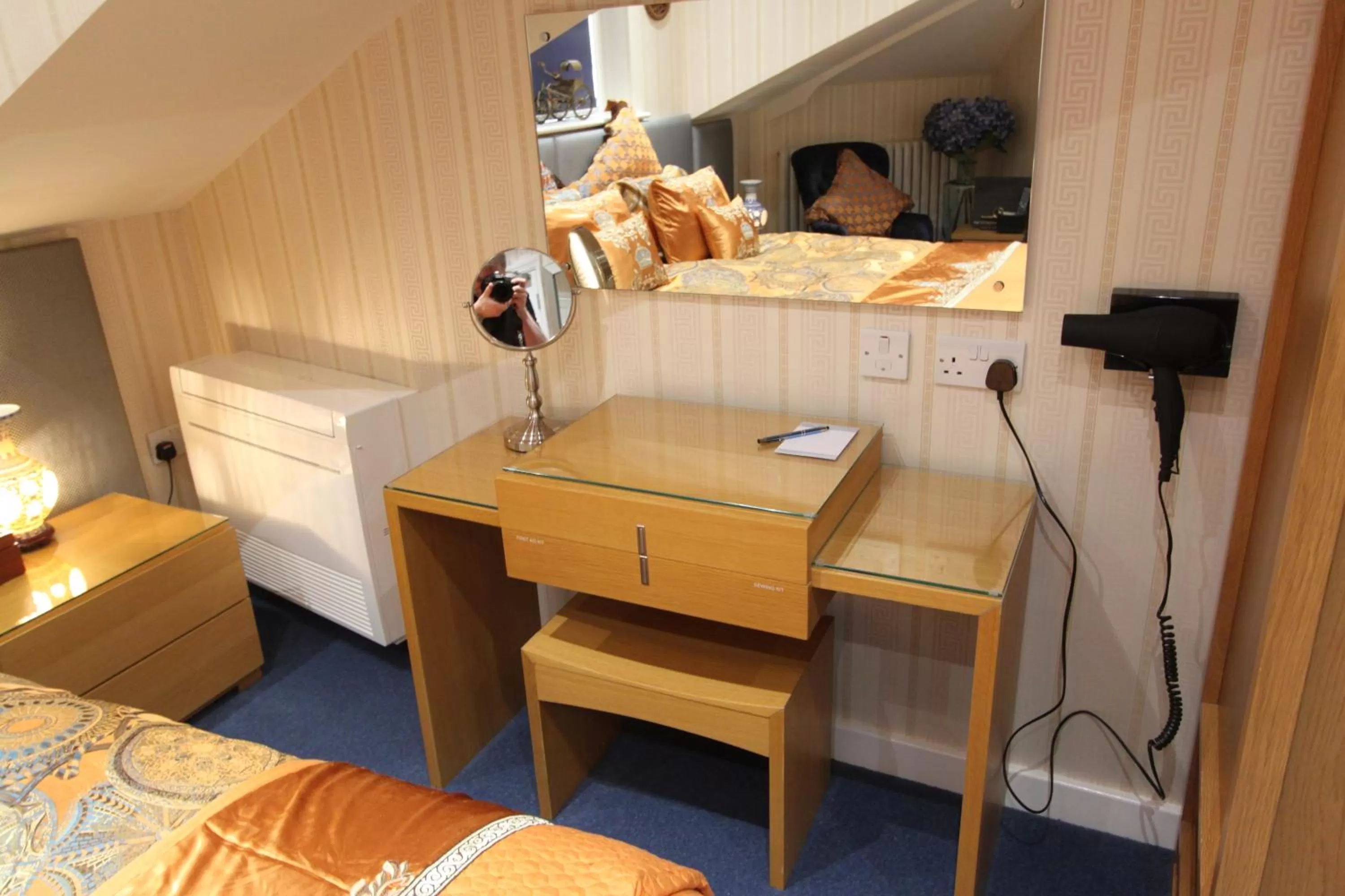 Bedroom, Bed in Tower Guest House