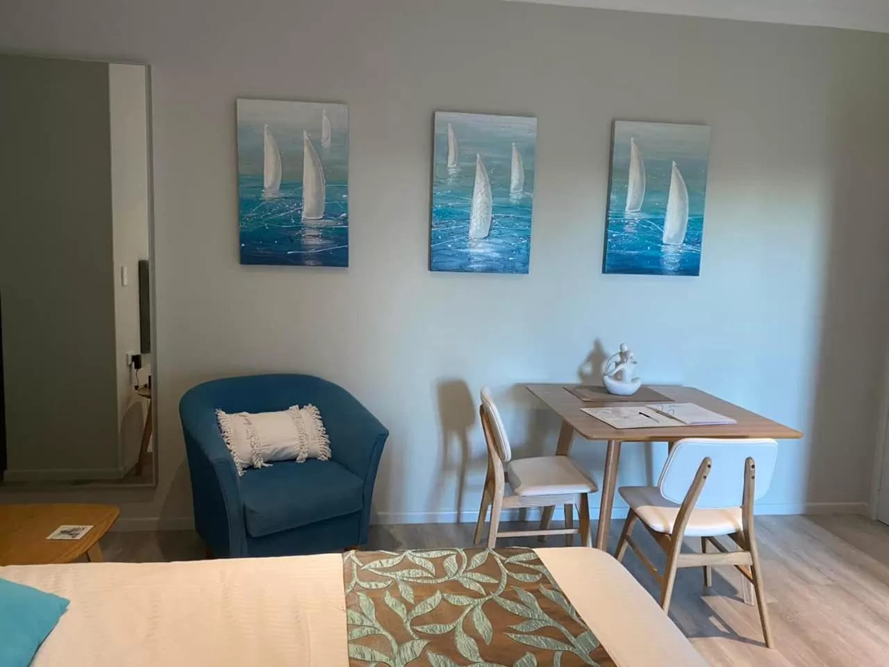 Bedroom in Mapleton Springs