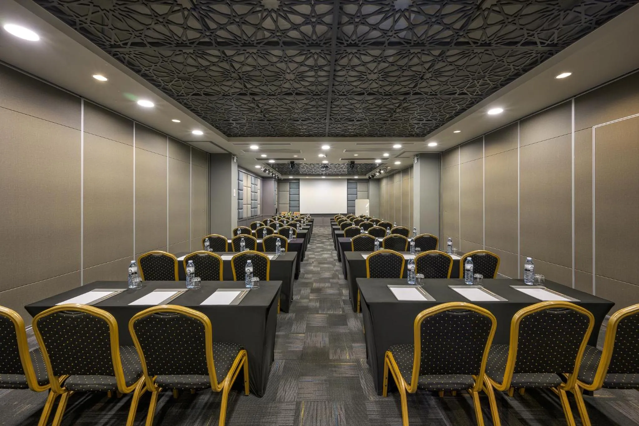 Business facilities in Zenseana Resort & Spa - Patong, Phuket