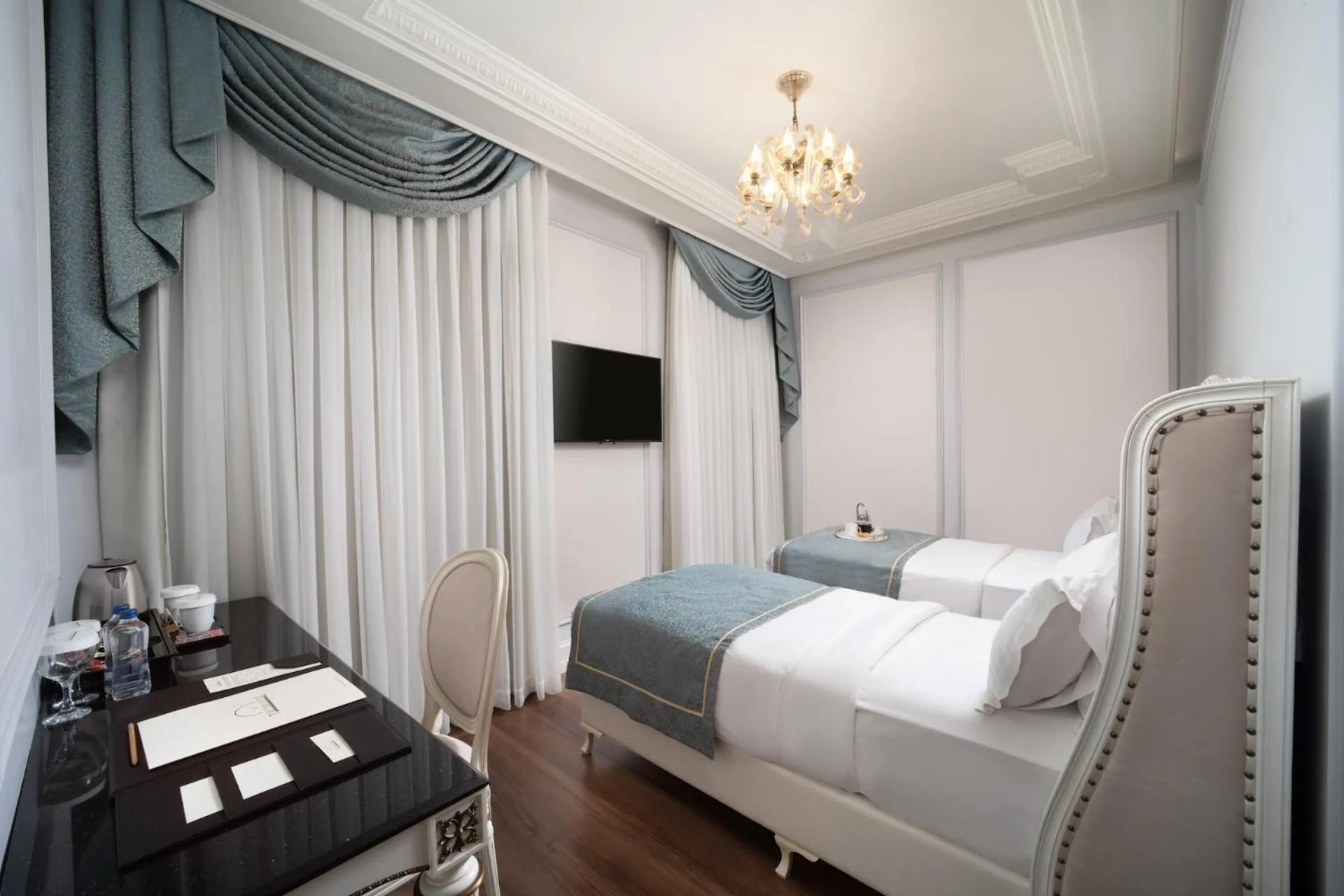 Photo of the whole room, Bed in The Time Hotel Marina