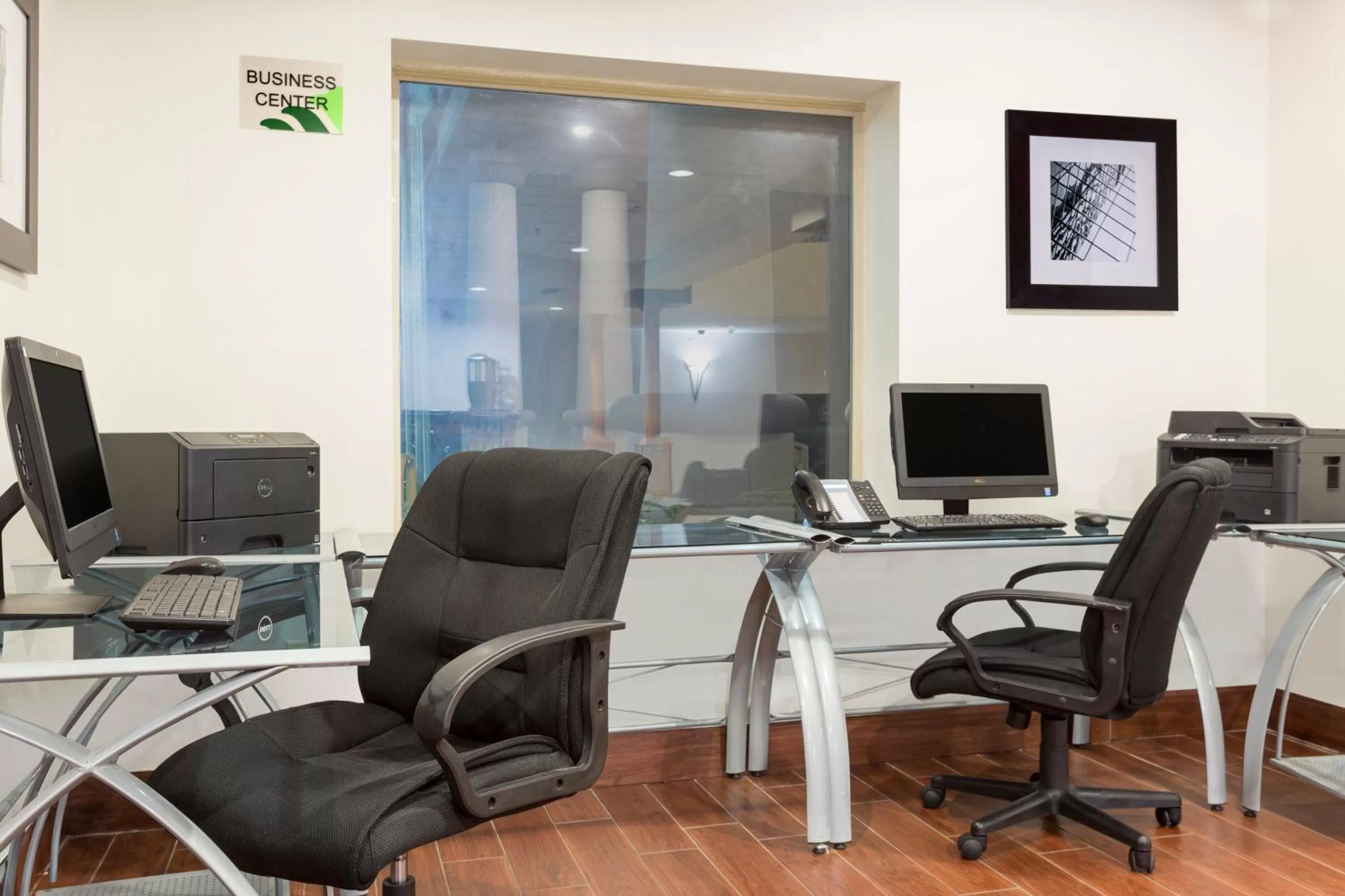 Lobby or reception in Wingate by Wyndham Athens GA