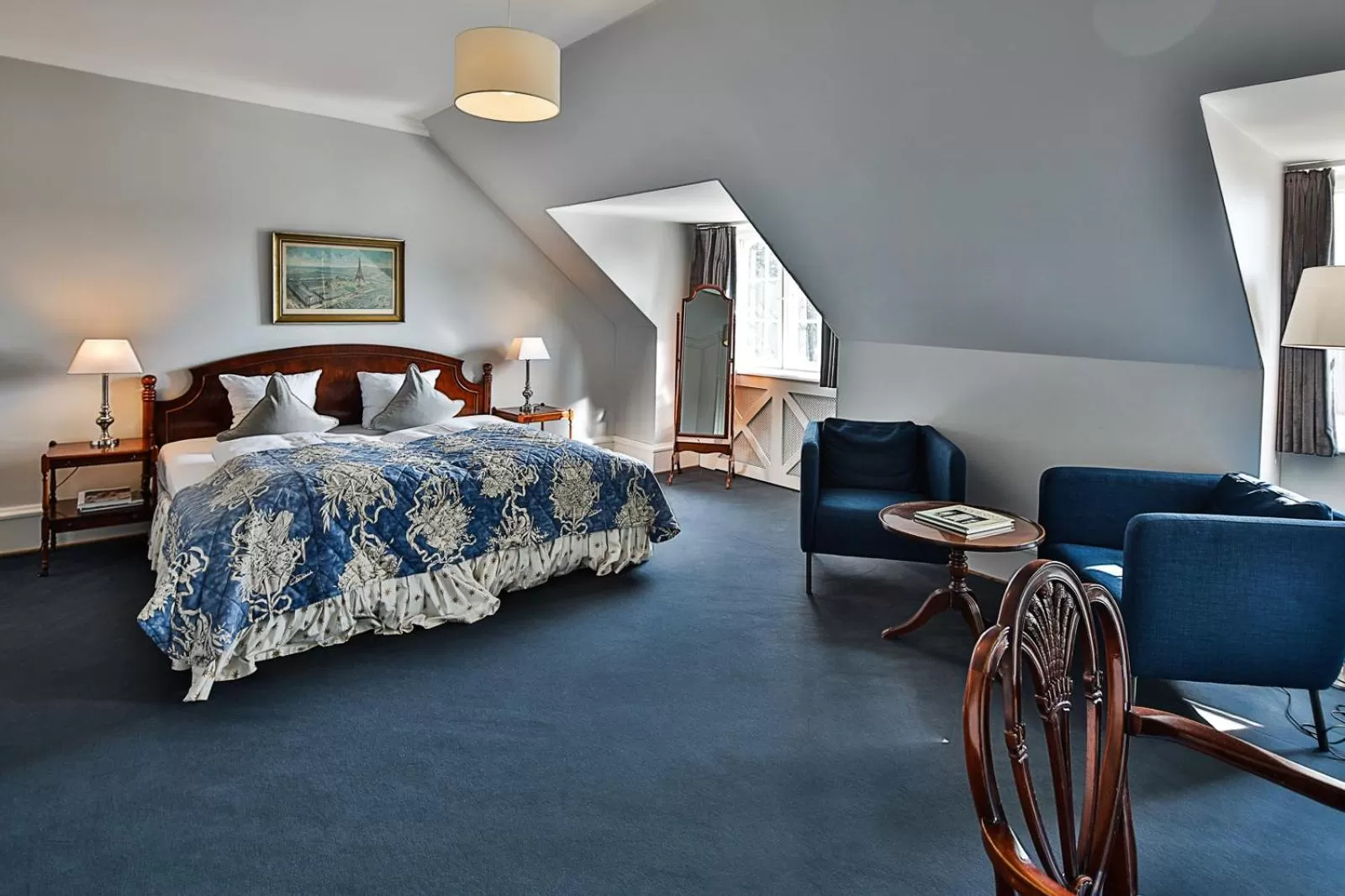 Photo of the whole room, Bed in Hotel Fredensborg Store Kro