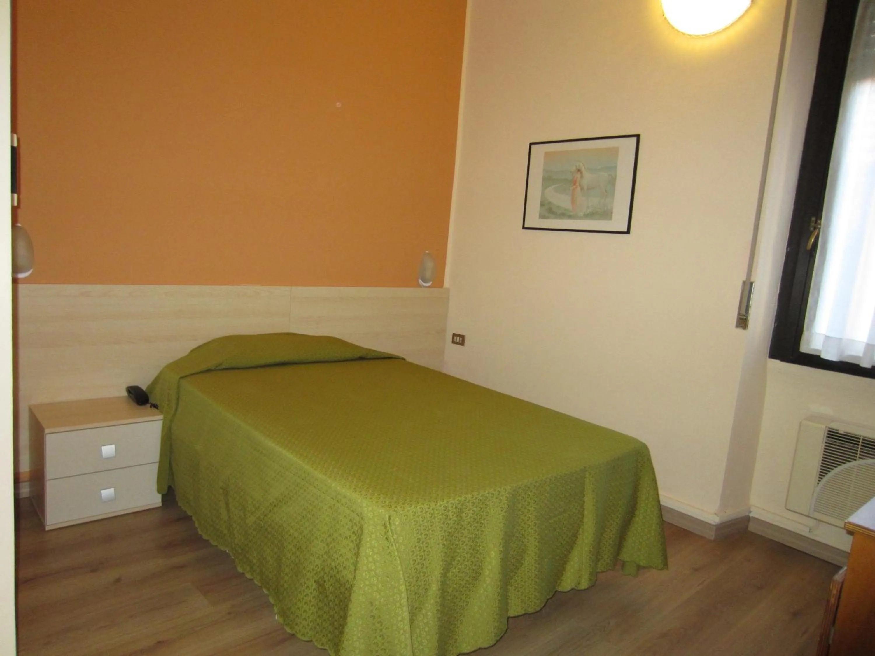 Photo of the whole room, Bed in Hotel Europa