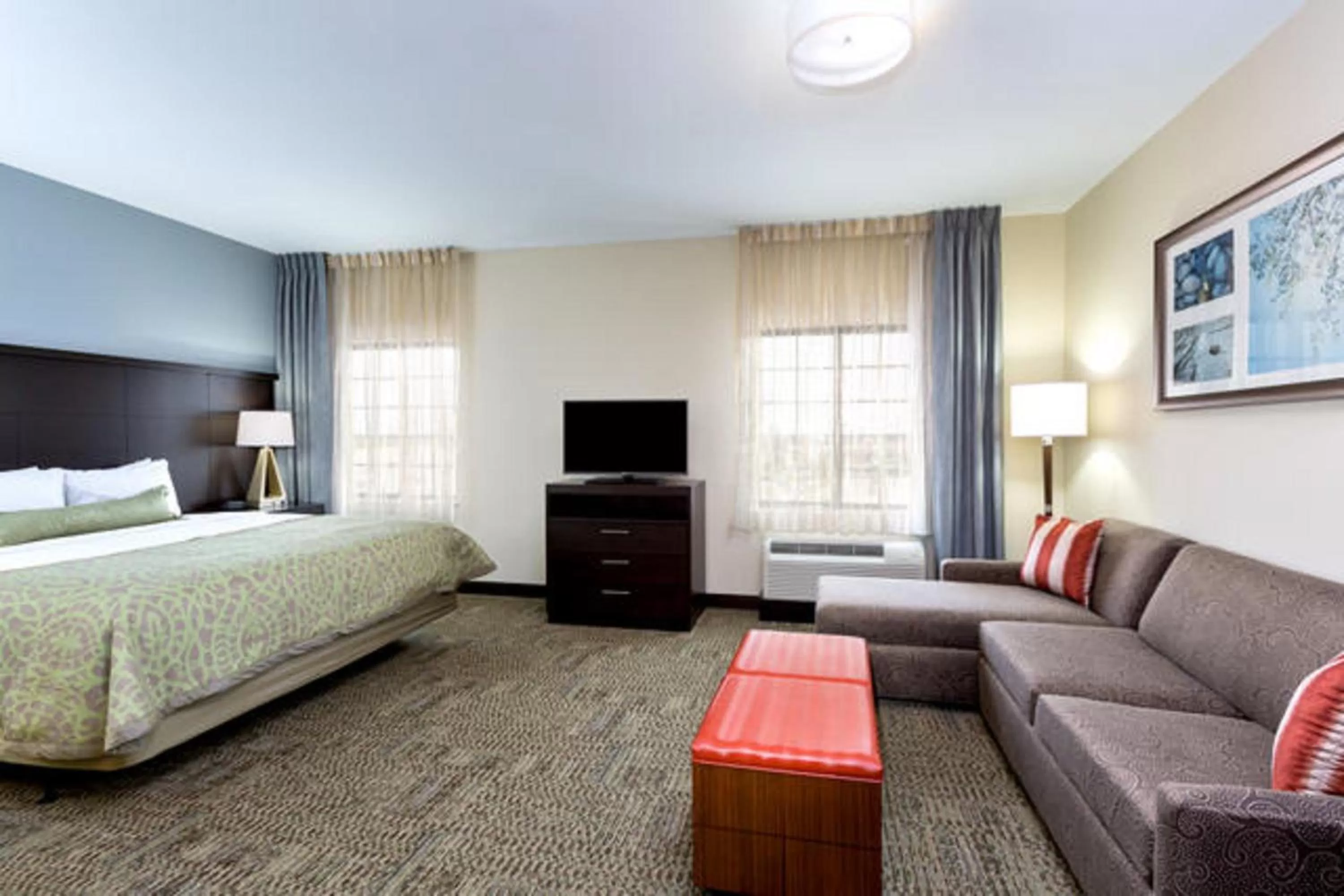 Photo of the whole room, Bed in Staybridge Suites College Station by IHG
