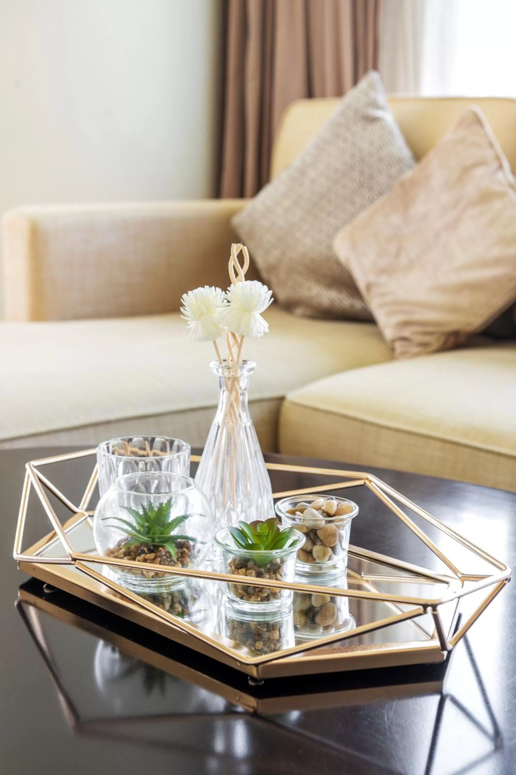 Seating area in Emaar Residences Dubai Marina by Qstay - formerly Address Dubai Marina