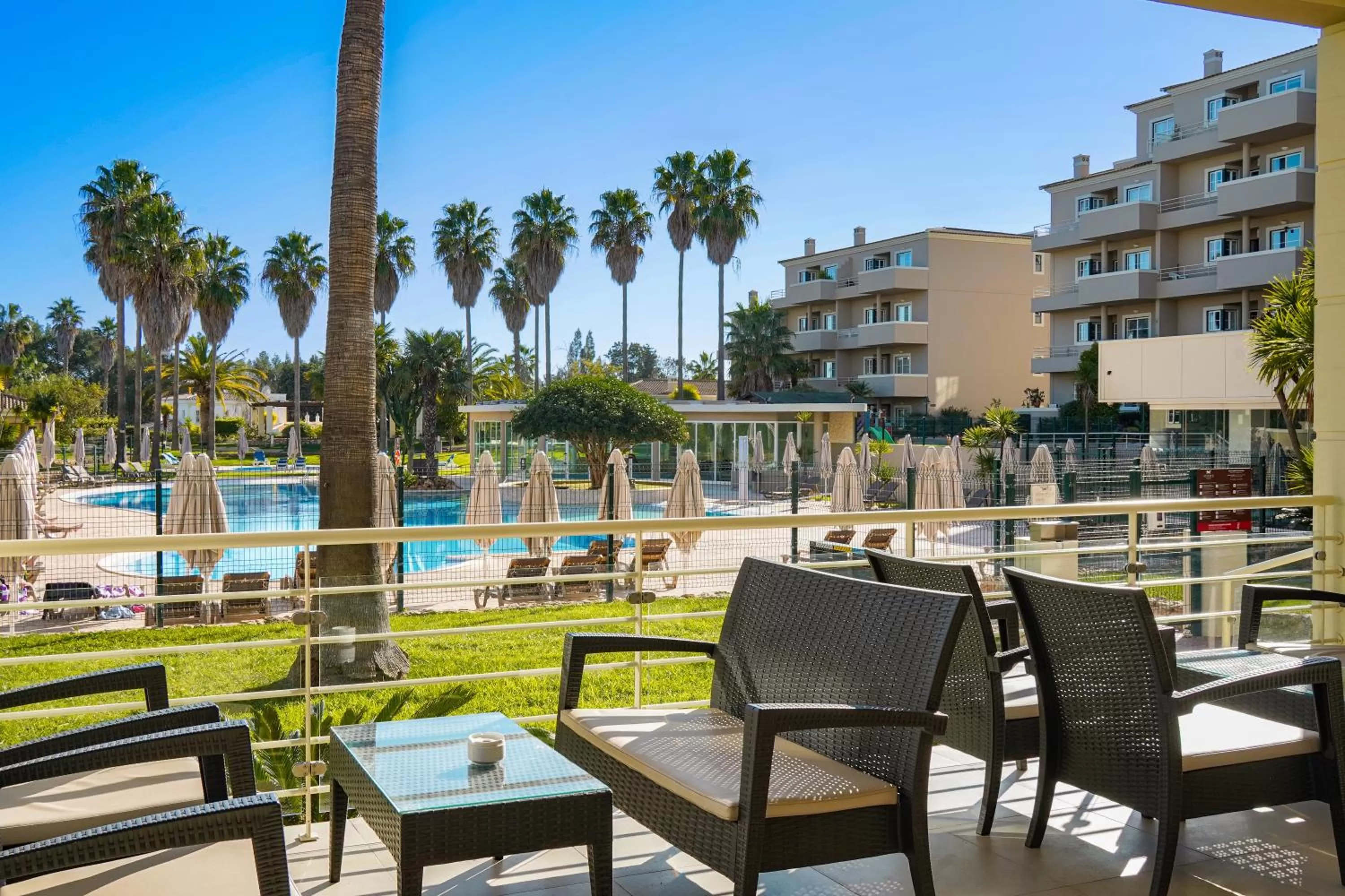 Restaurant/places to eat in Vitors Plaza