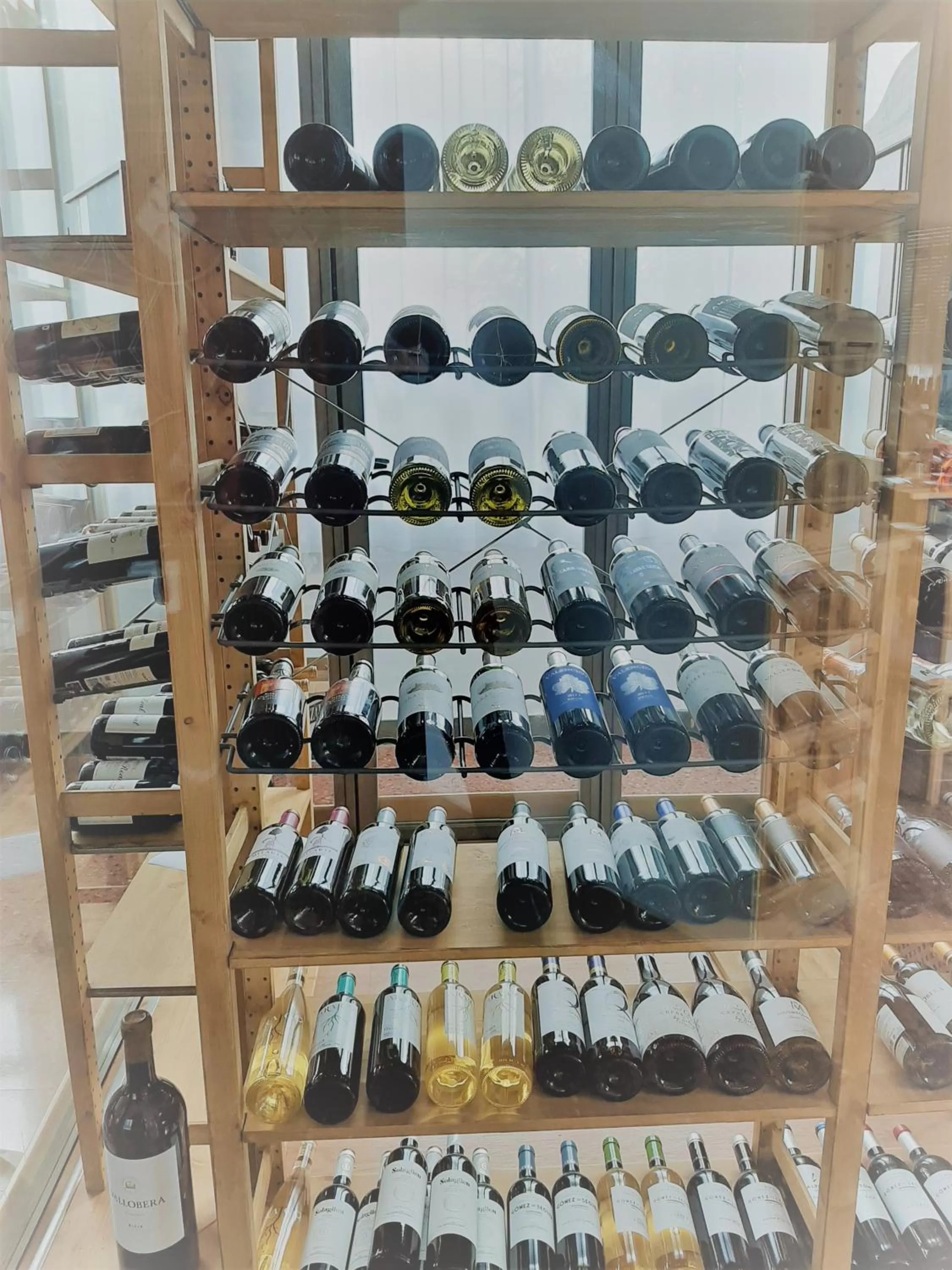 Restaurant/places to eat in Portal De La Rioja