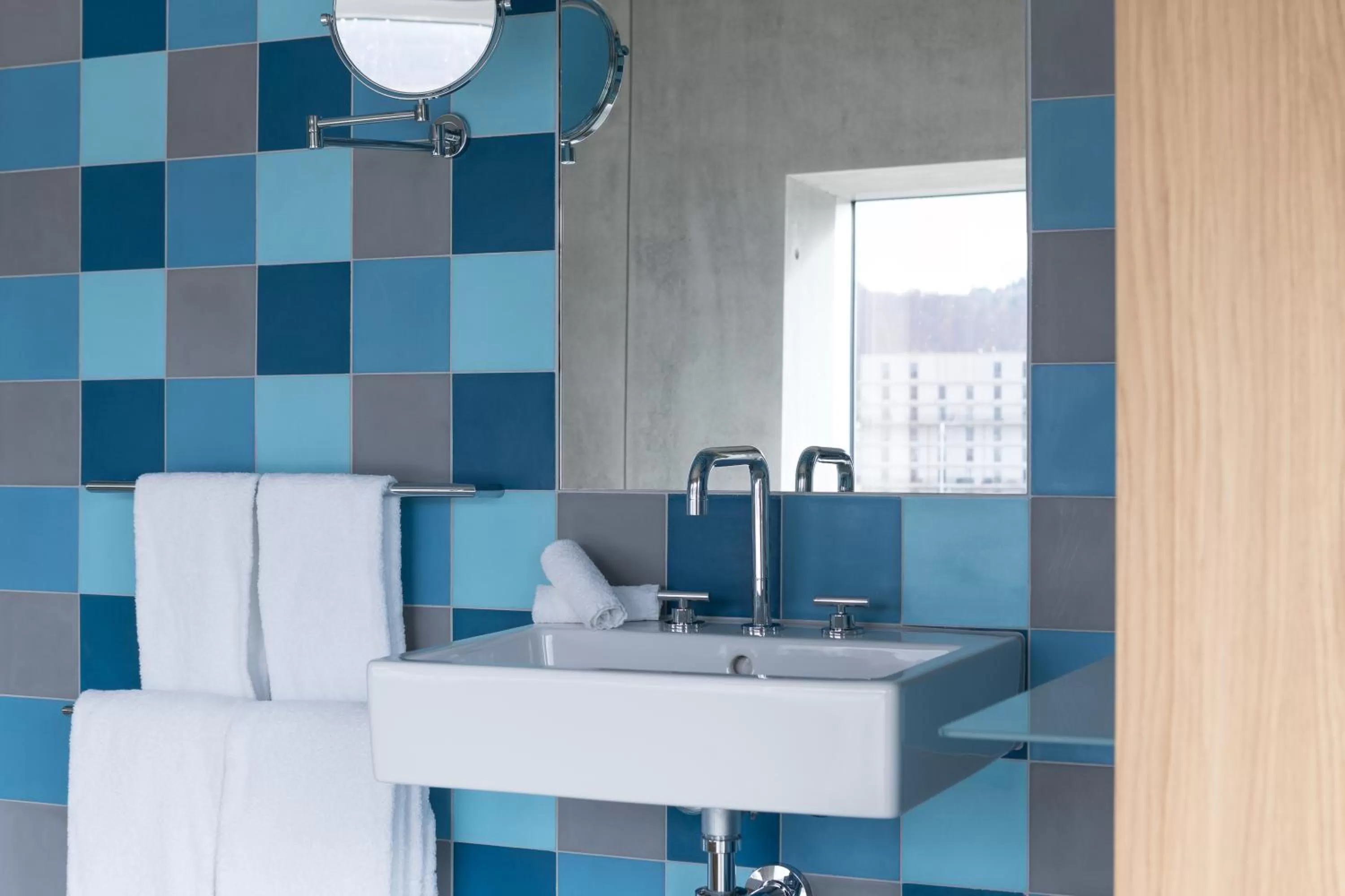 Bathroom in Placid Hotel Design & Lifestyle Zurich