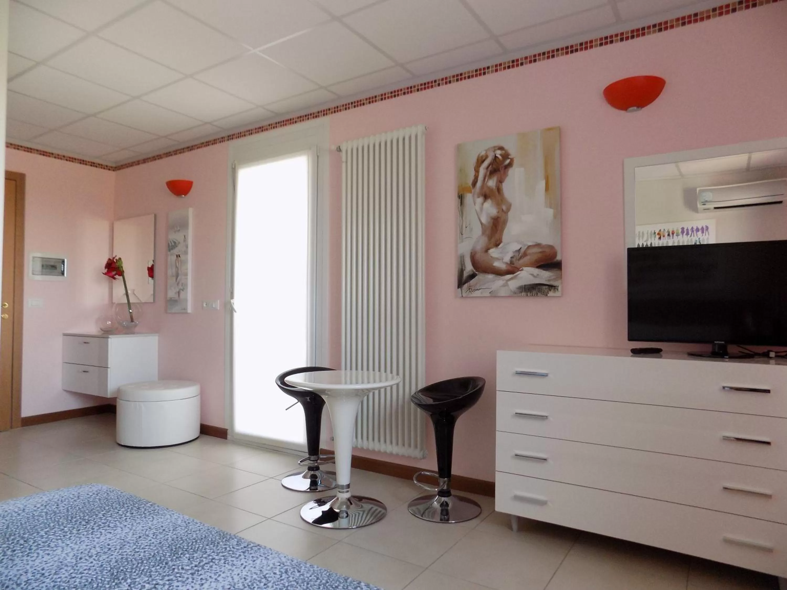 Bedroom, TV/Entertainment Center in Hotel Residence Sole