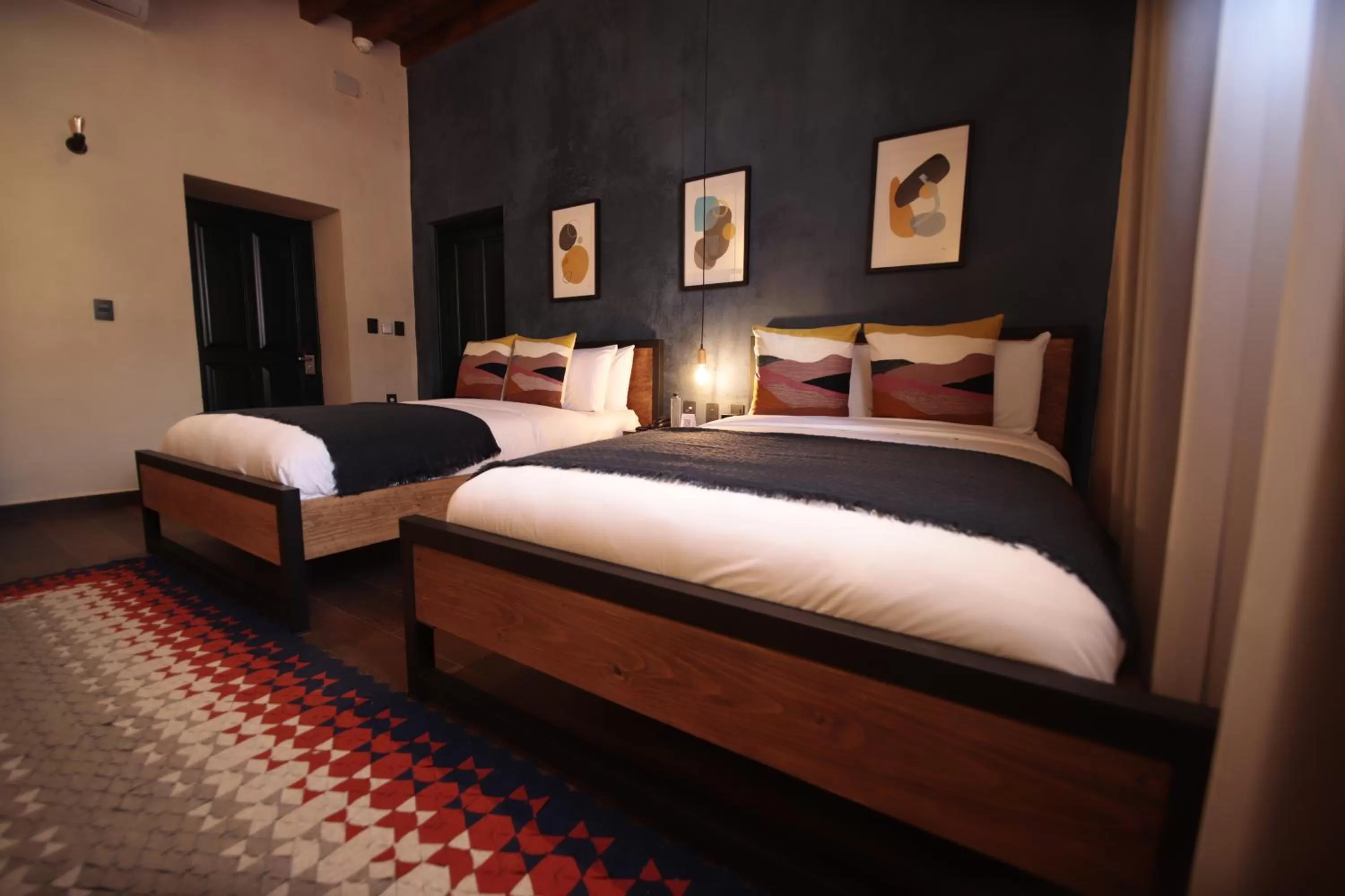 Bed in Antigua Trece Hotel Fusión & SPA