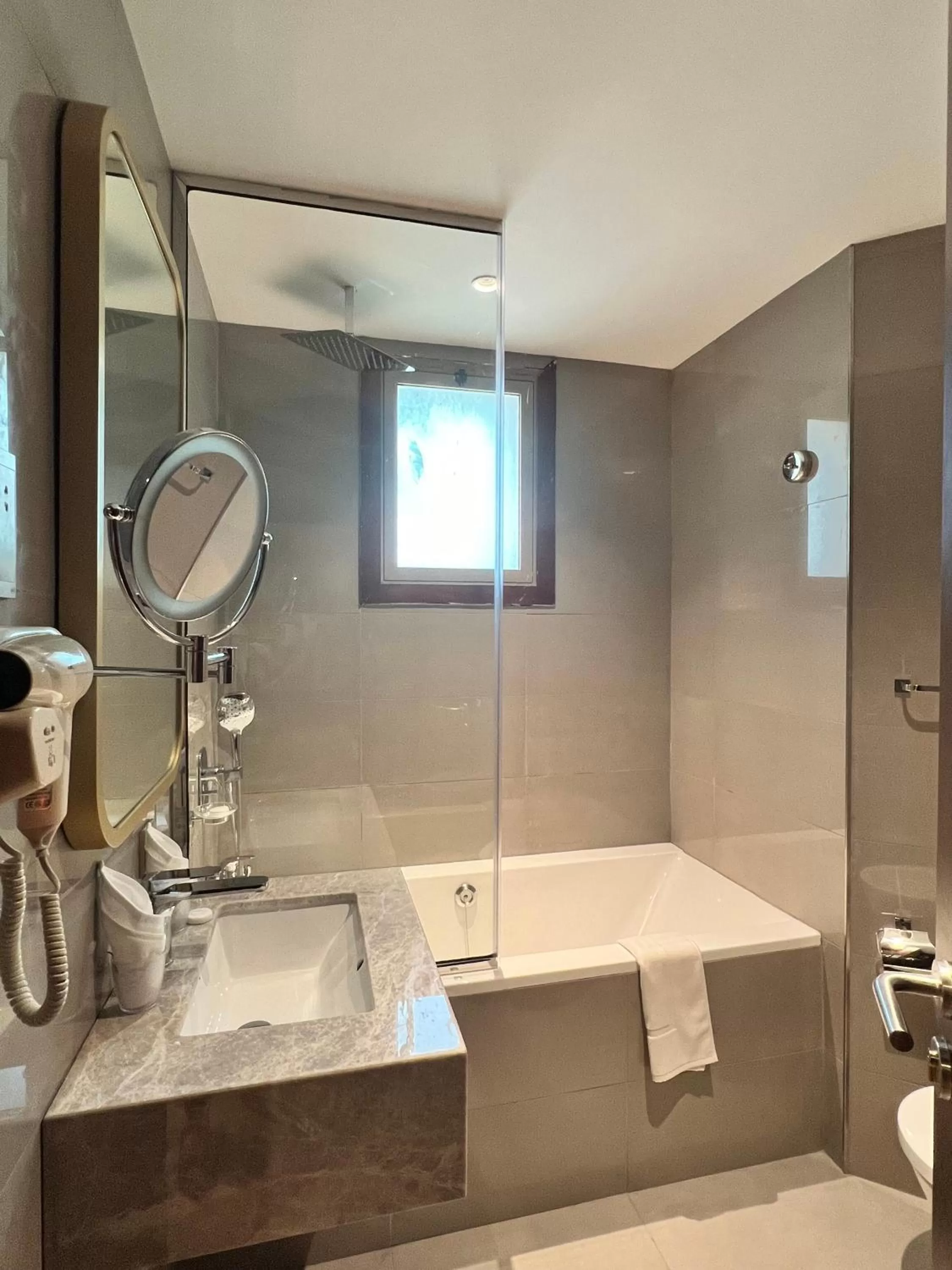 Bathroom in City Seasons Suites