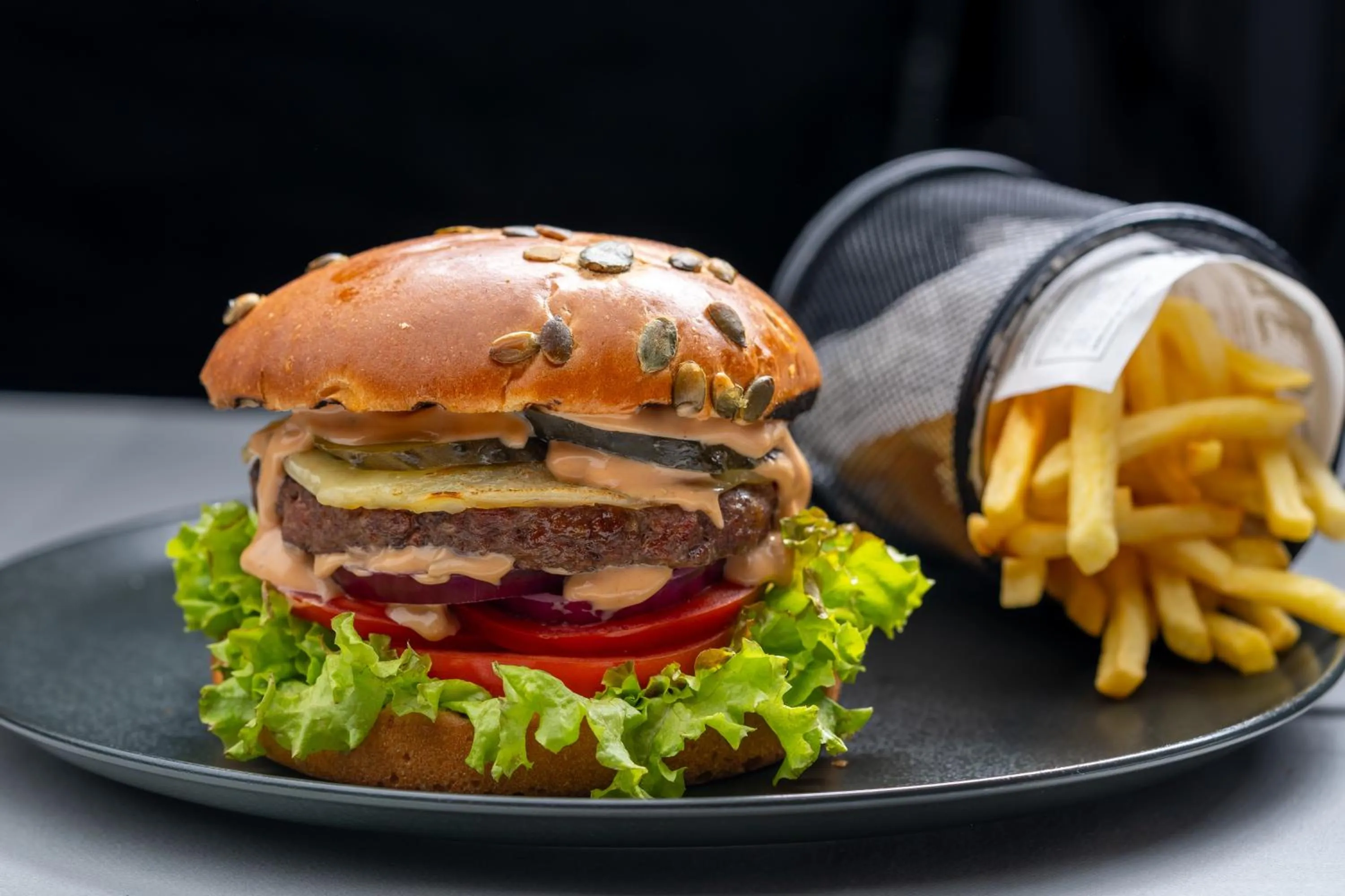 Restaurant/places to eat in Europa Royale Bucharest