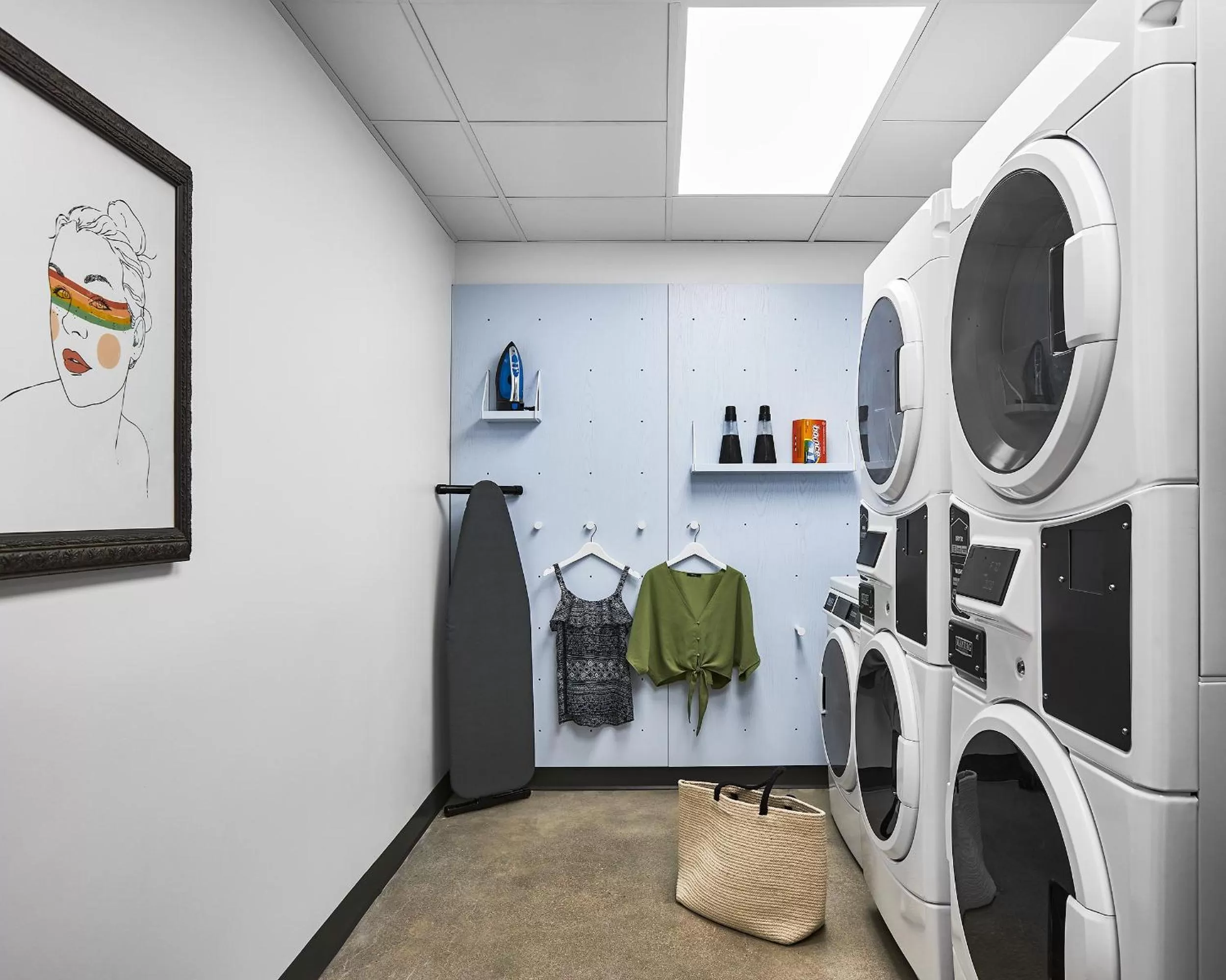 laundry in Catbird Hotel