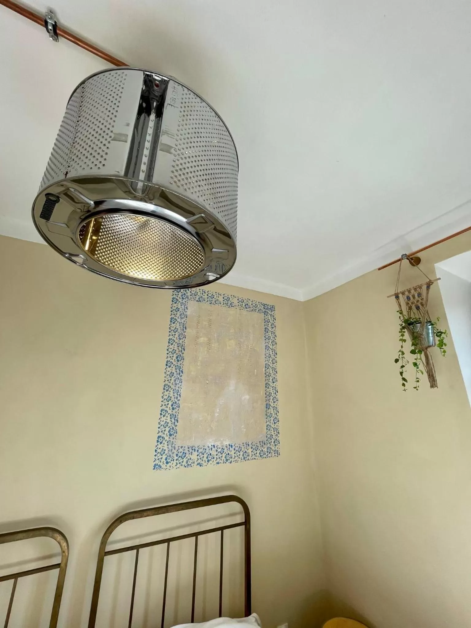 HARABURDI® Recyclart Hotel