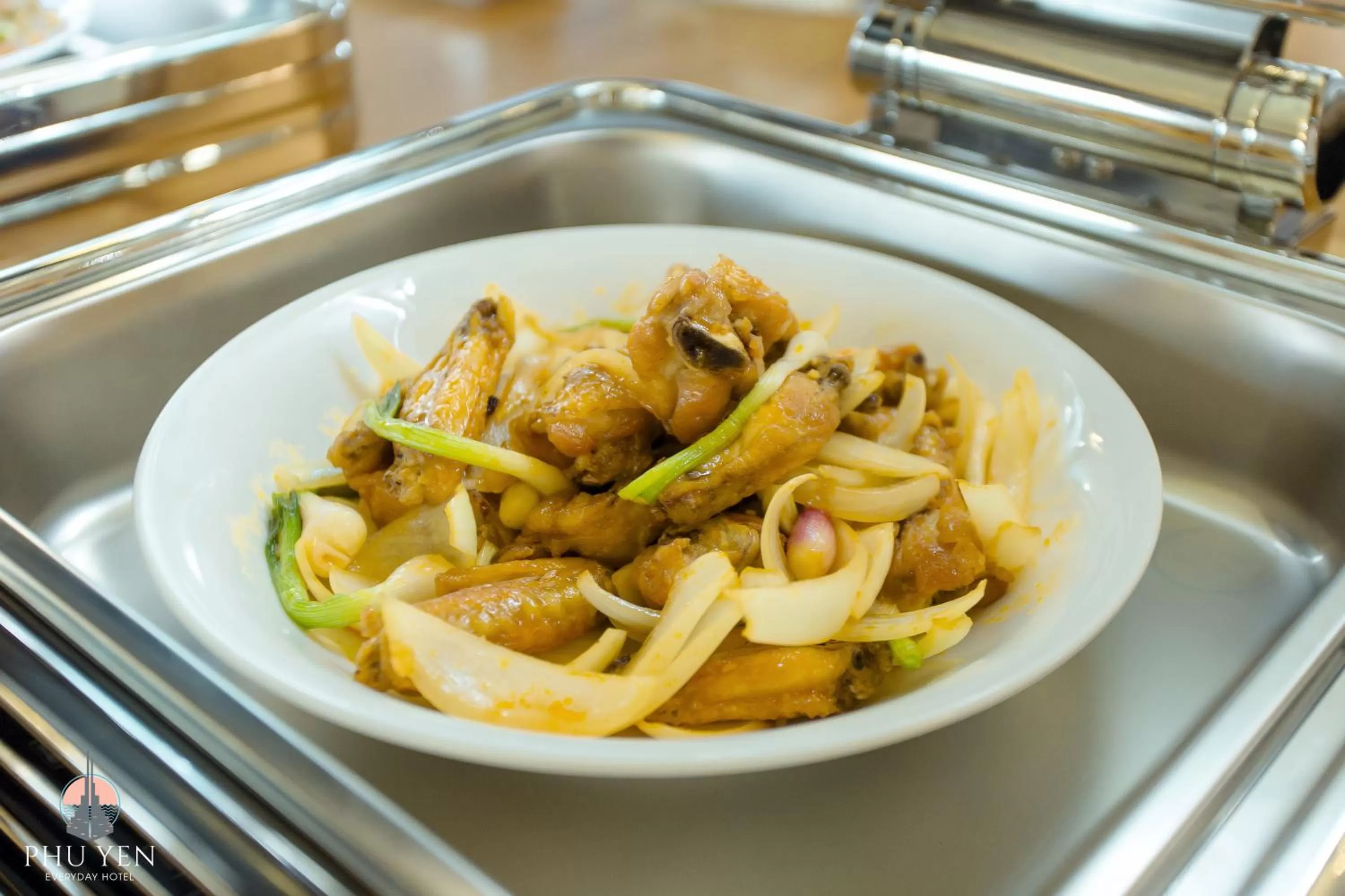 Restaurant/places to eat in PHÚ YÊN EVERYDAY HOTEL