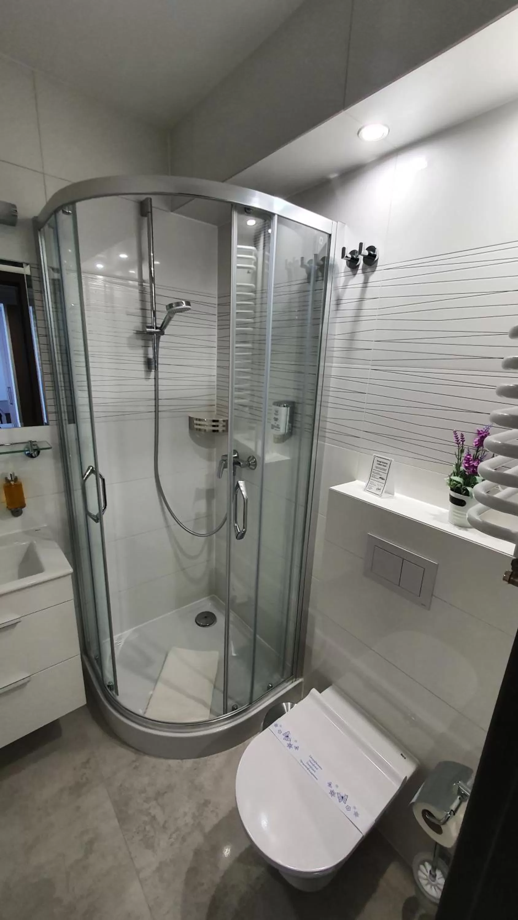 Bathroom in Hotel Gromada Pila