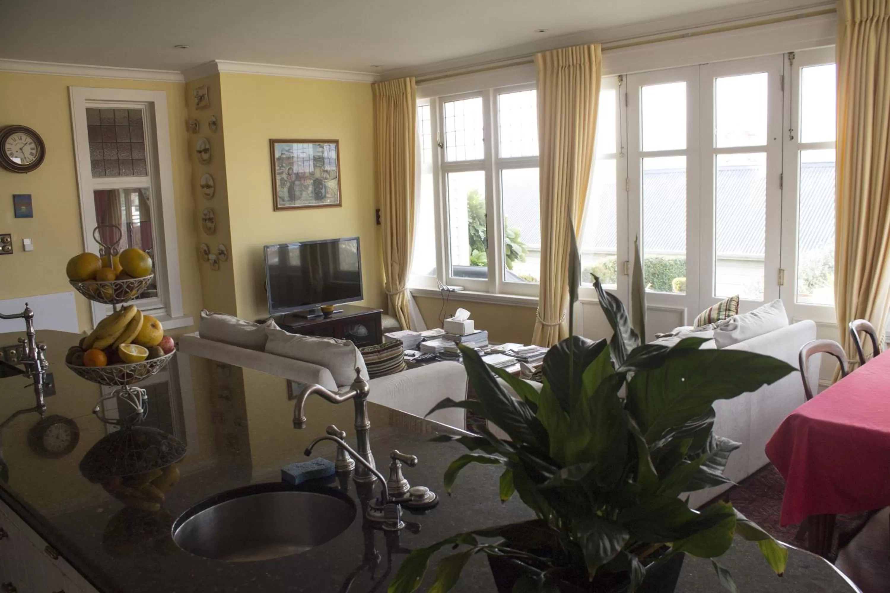 Kitchen or kitchenette in BnB at Bidwill