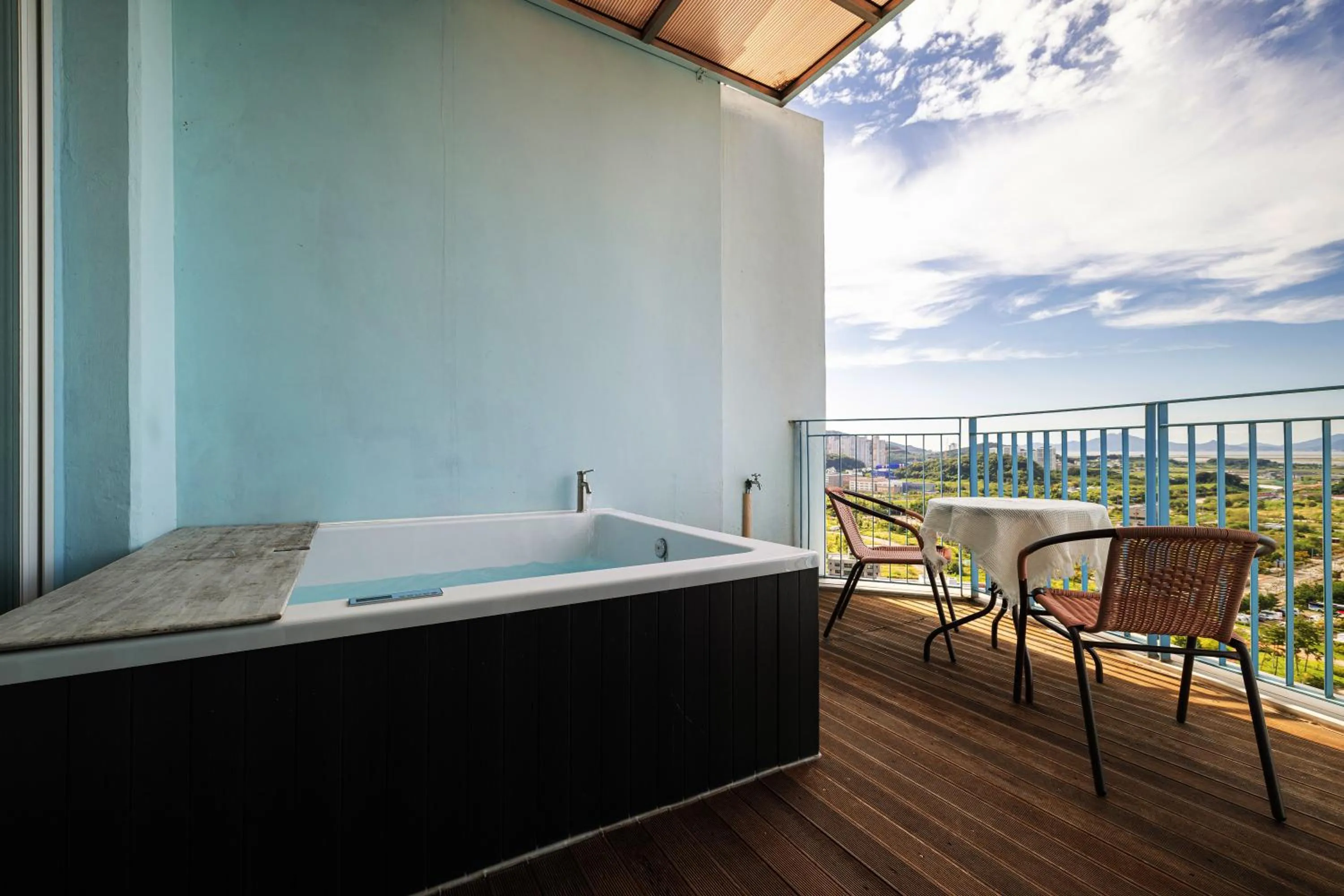 Ocean Soleview Hotel