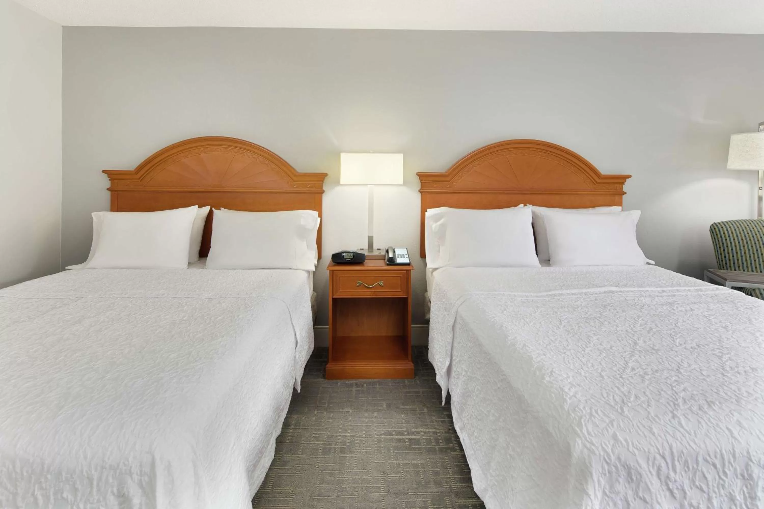 Bed in Hampton Inn Atlanta-Newnan