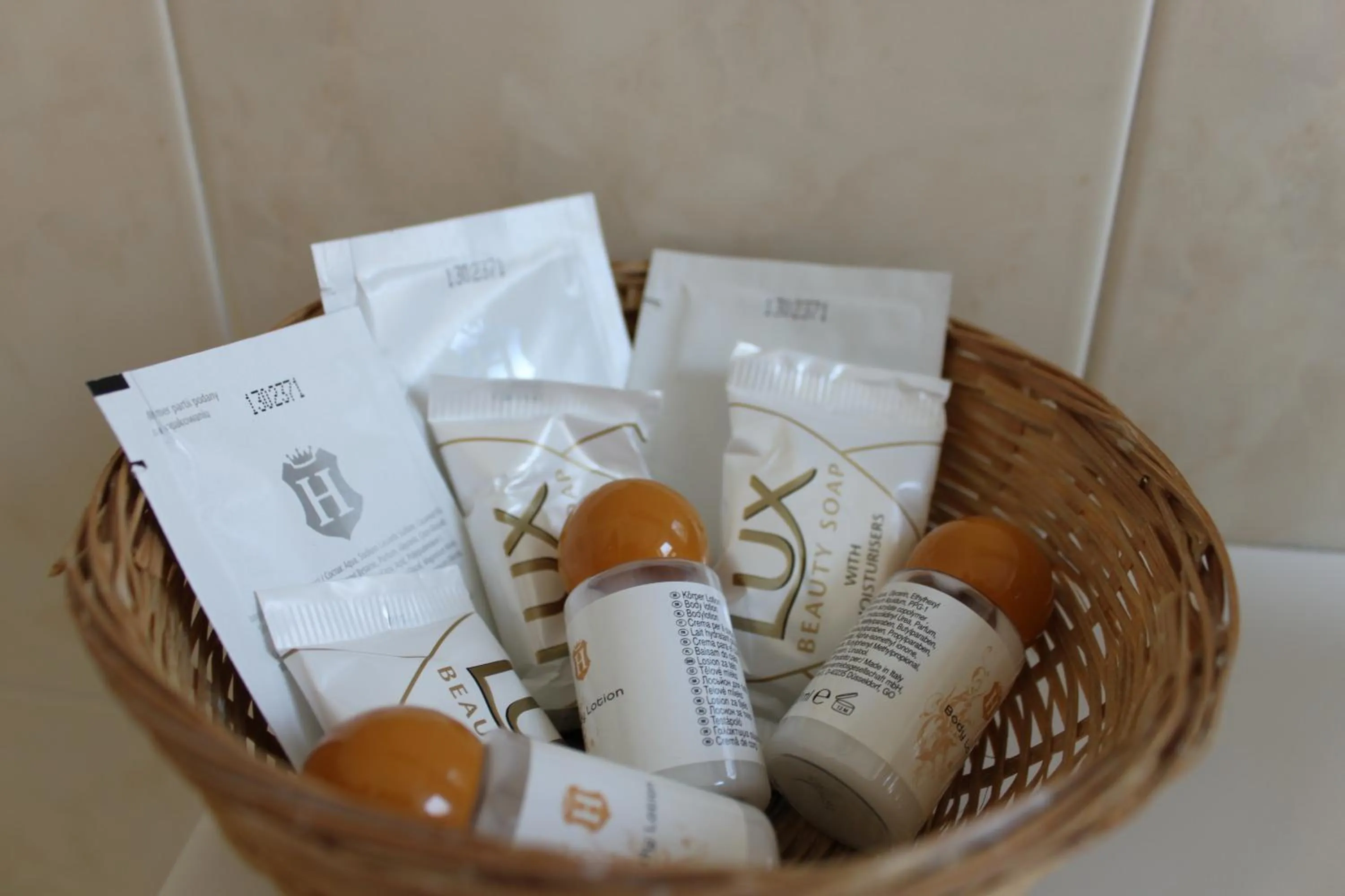 Bathroom in Albergo Hofer