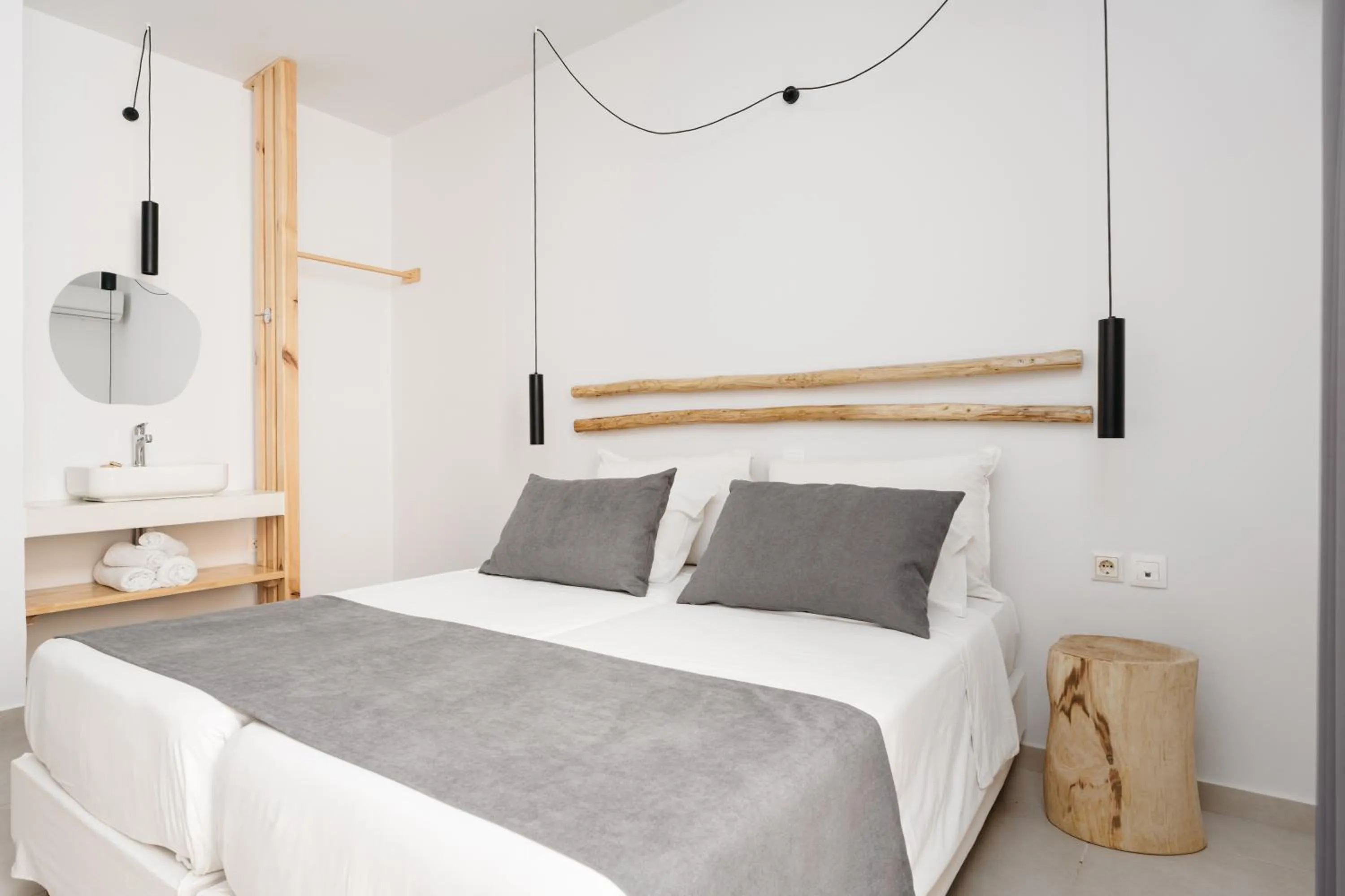 Bed in Petradi Beach Lounge Hotel