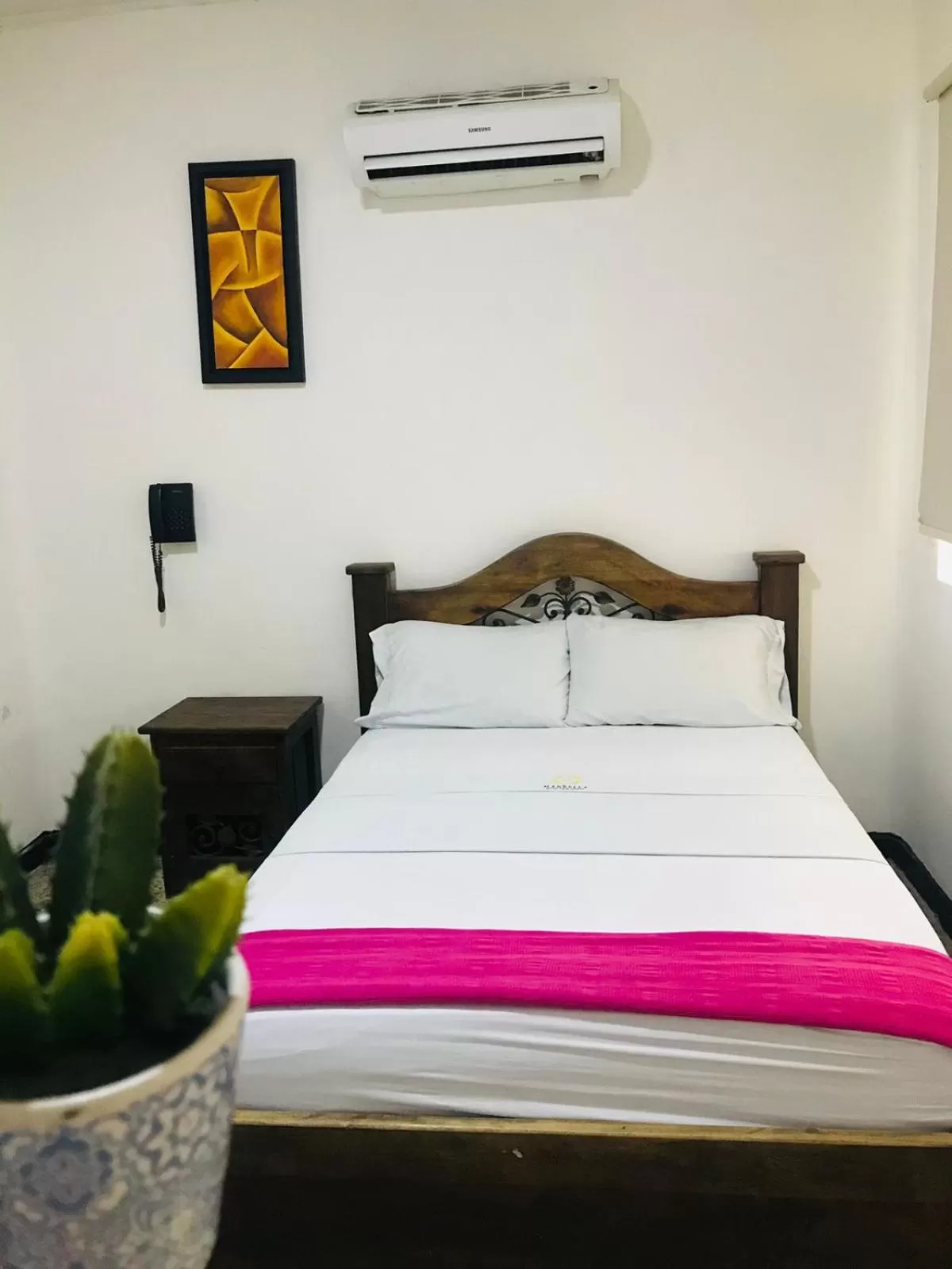 Photo of the whole room, Bed in HOTEL MACEO MELGAR