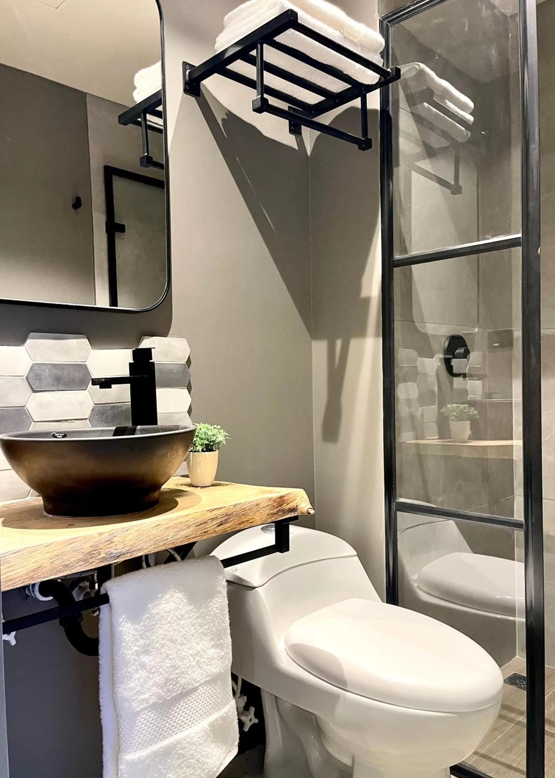 Toilet in Beminimal Hotel