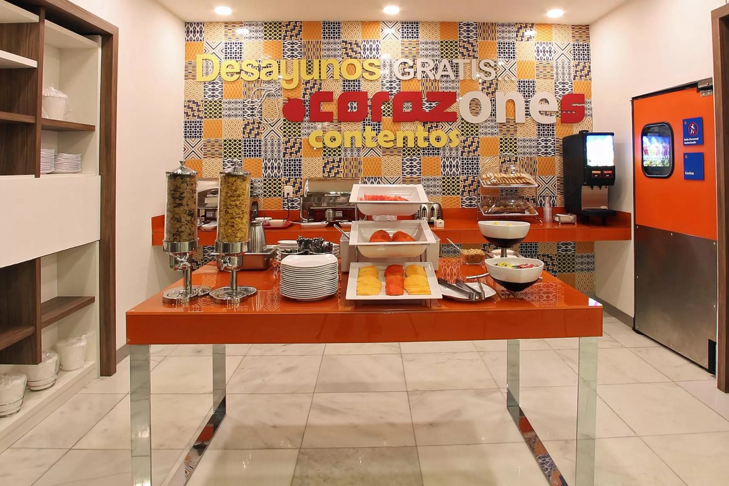 Restaurant/places to eat in One Villahermosa 2000