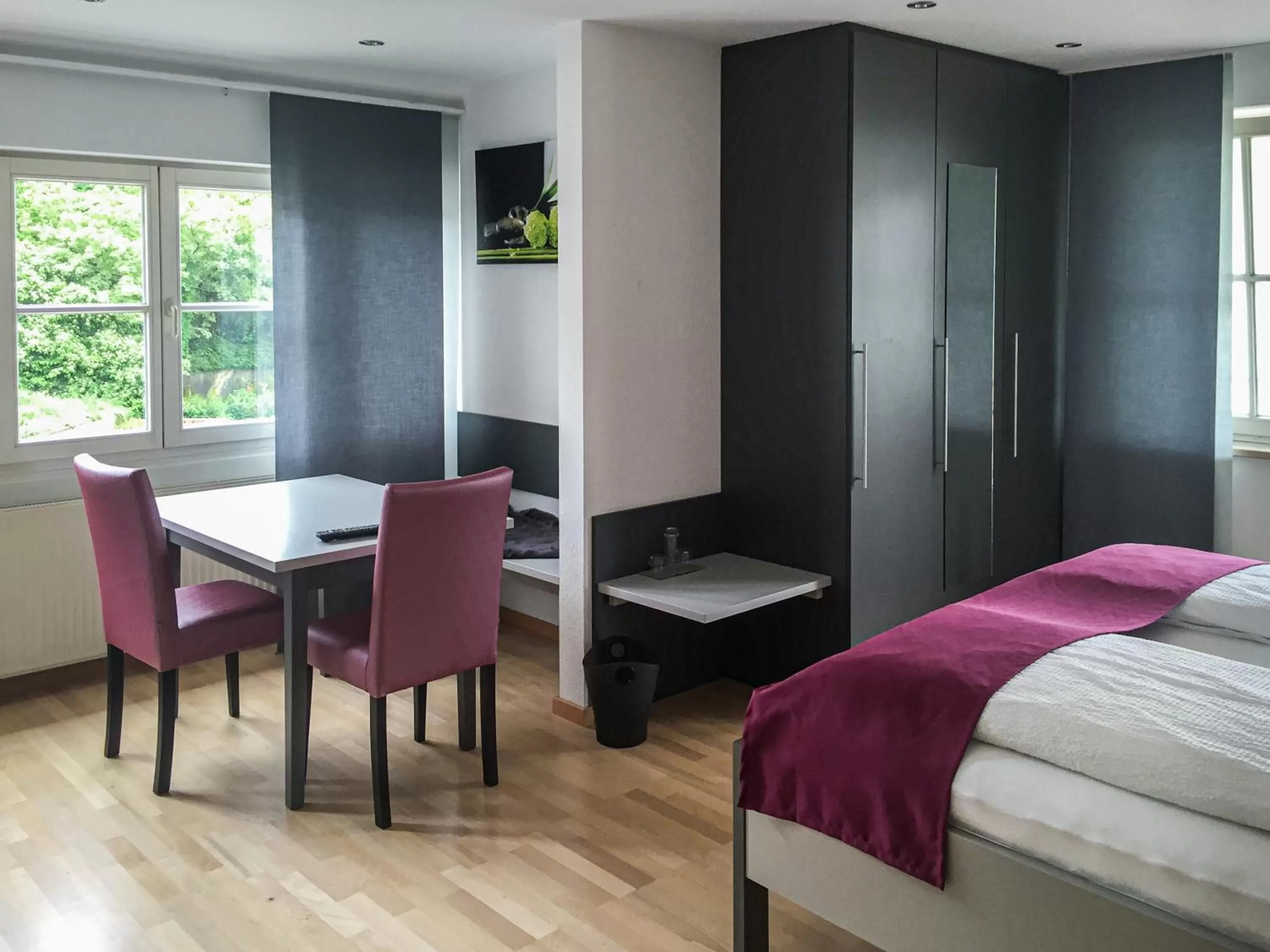 Photo of the whole room, Bed in Torstuben