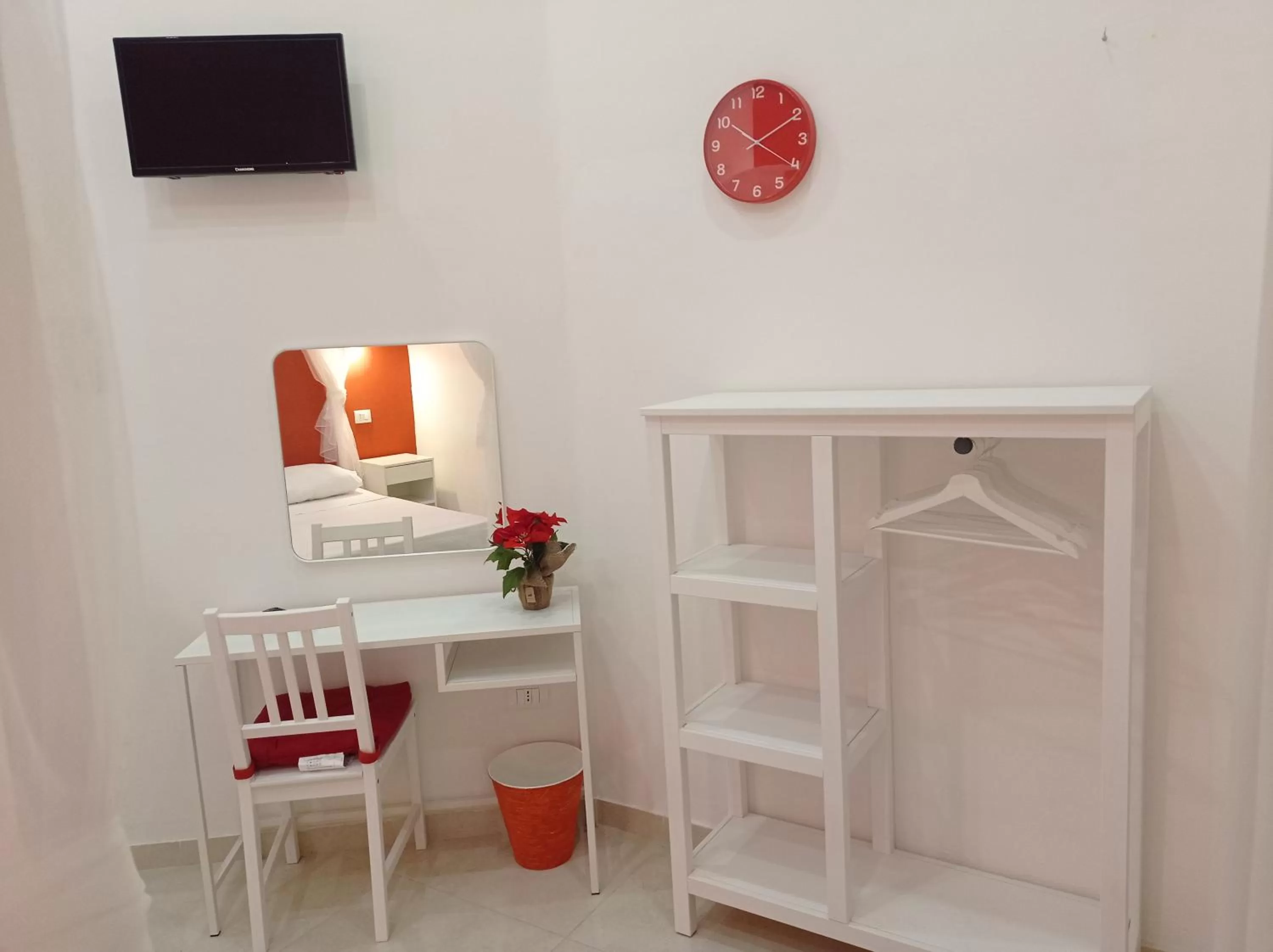 Seating area, TV/Entertainment Center in RELAIS TORRE GLORIA