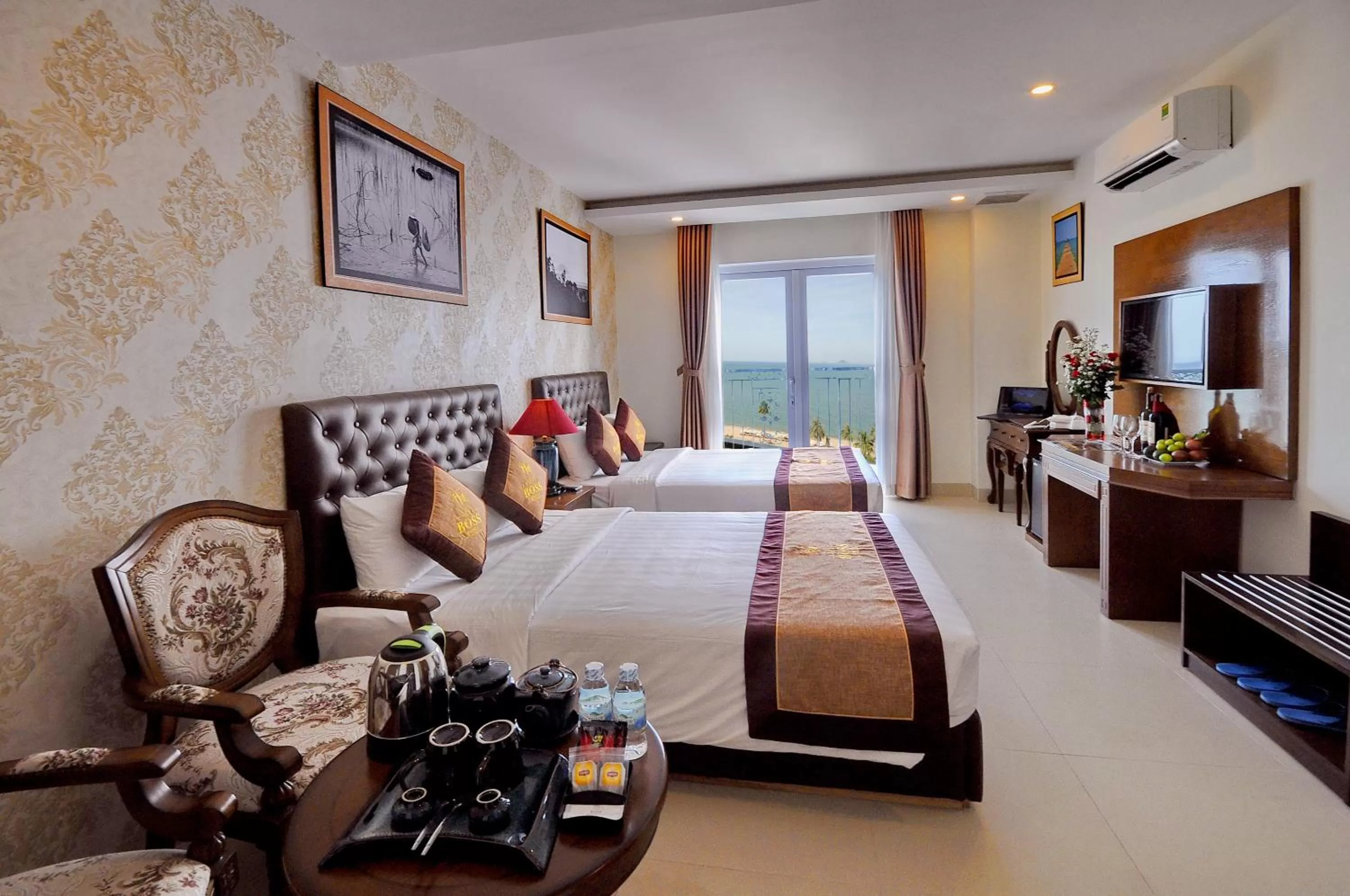 Bedroom, Bed in Boss Hotel