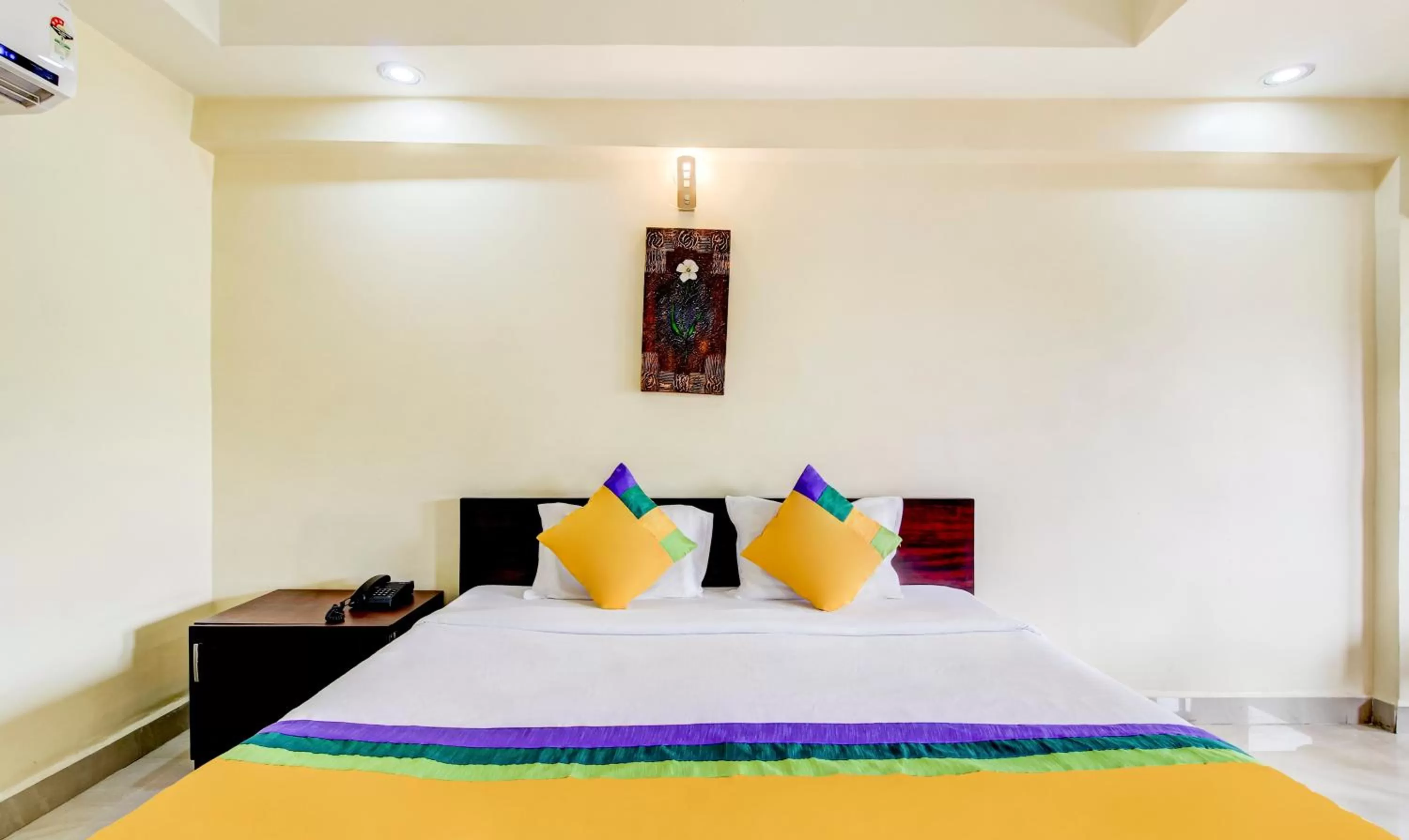 Bedroom, Bed in Itsy Hotels Aditya