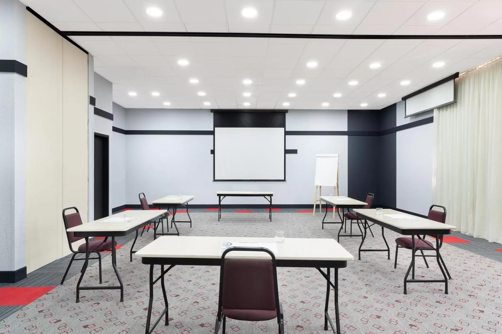 Meeting/conference room in ibis Sao Jose dos Campos Dutra