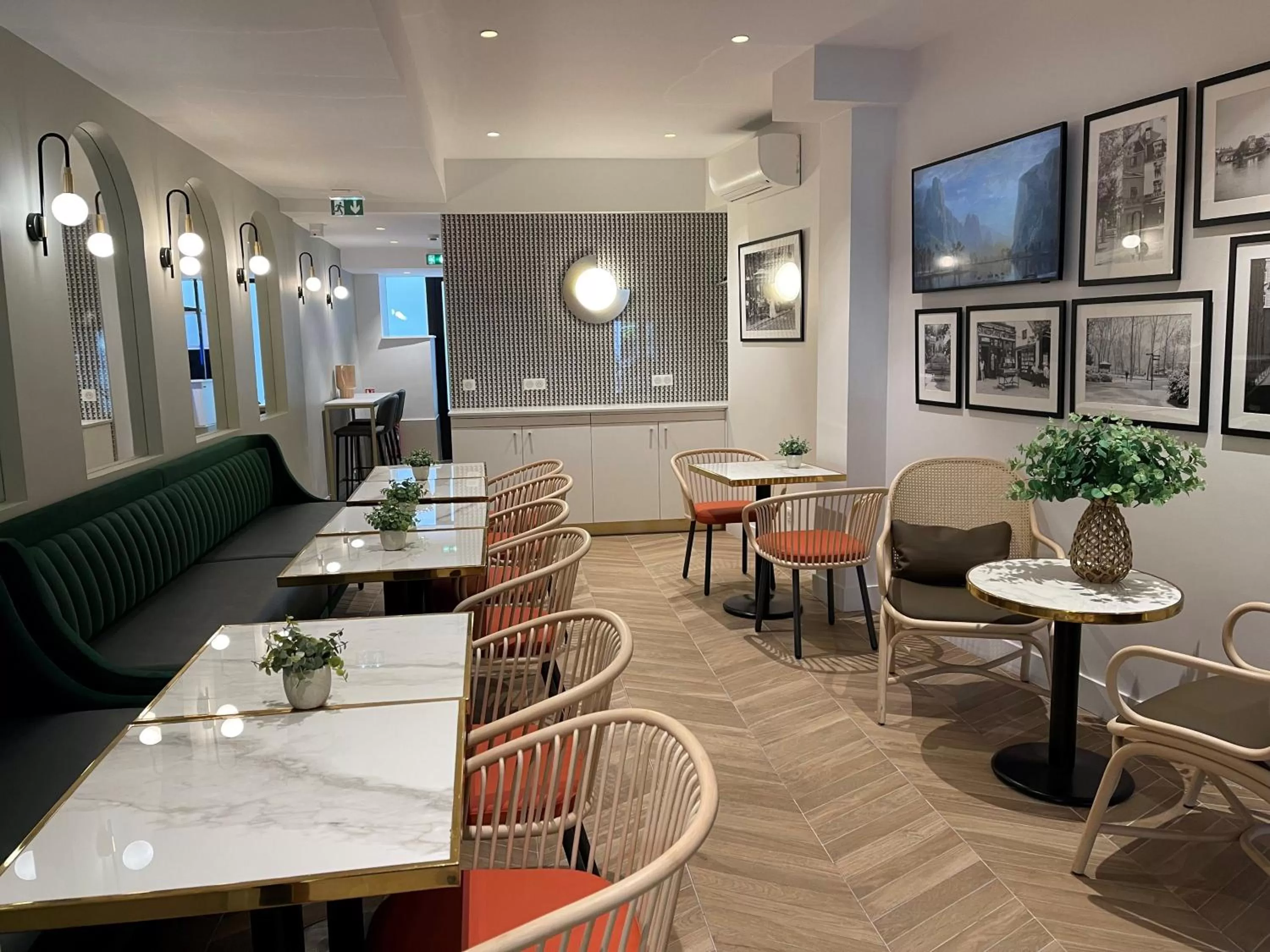 Lobby or reception in Hotel De Suez