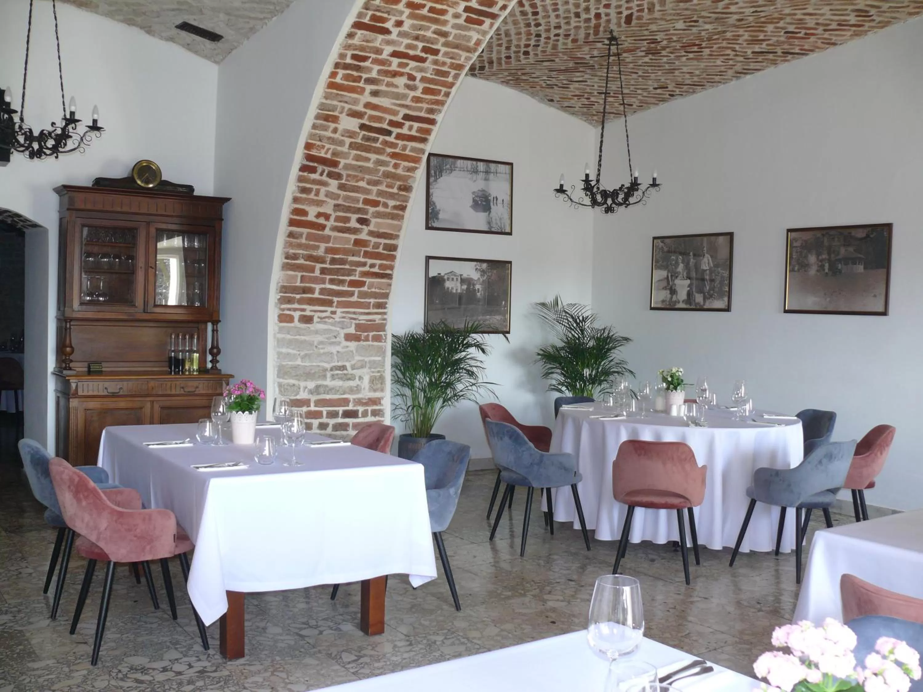 Restaurant/places to eat in Dwór Zbożenna