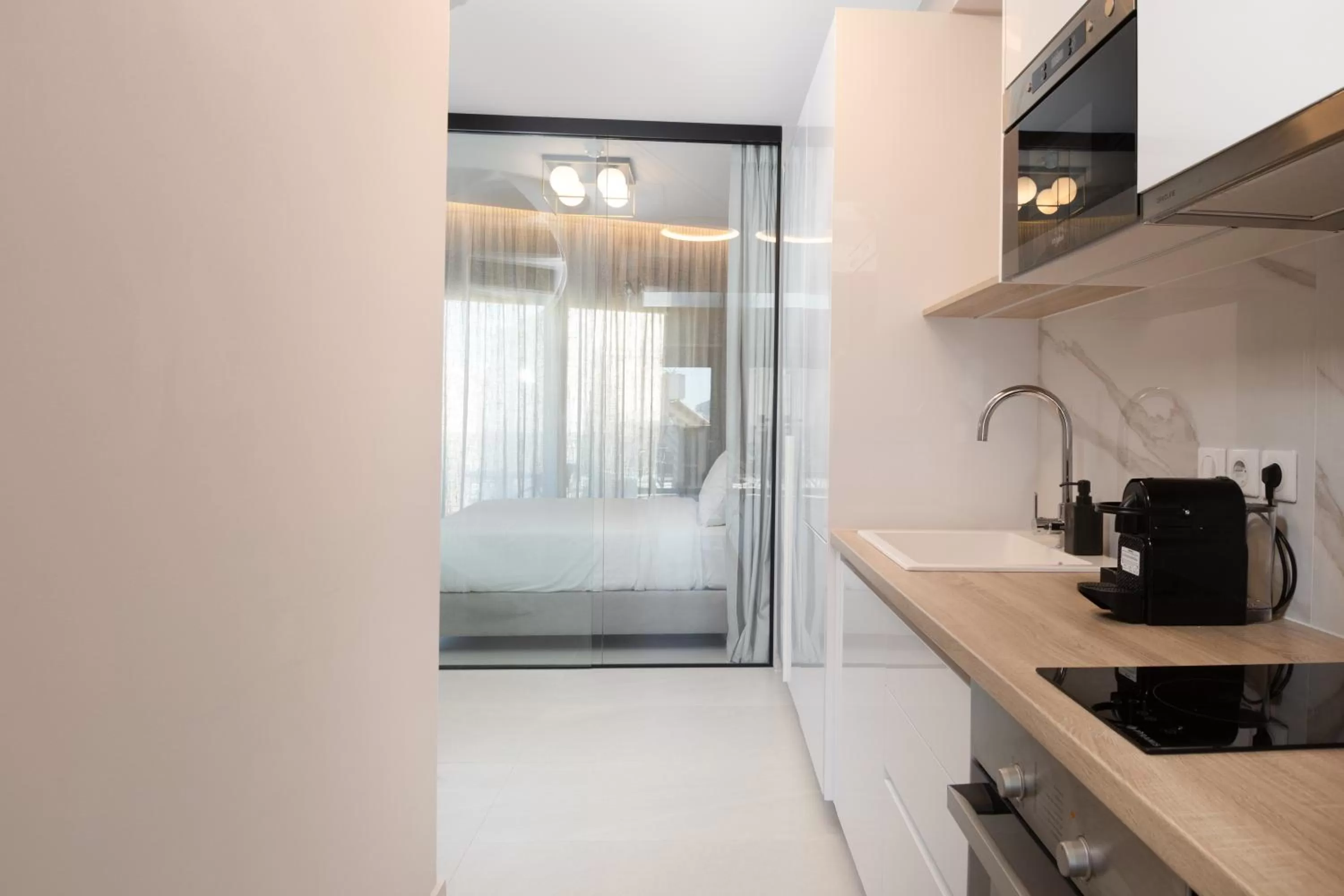 Coffee/tea facilities in LUX&EASY Athens Downtown Residences