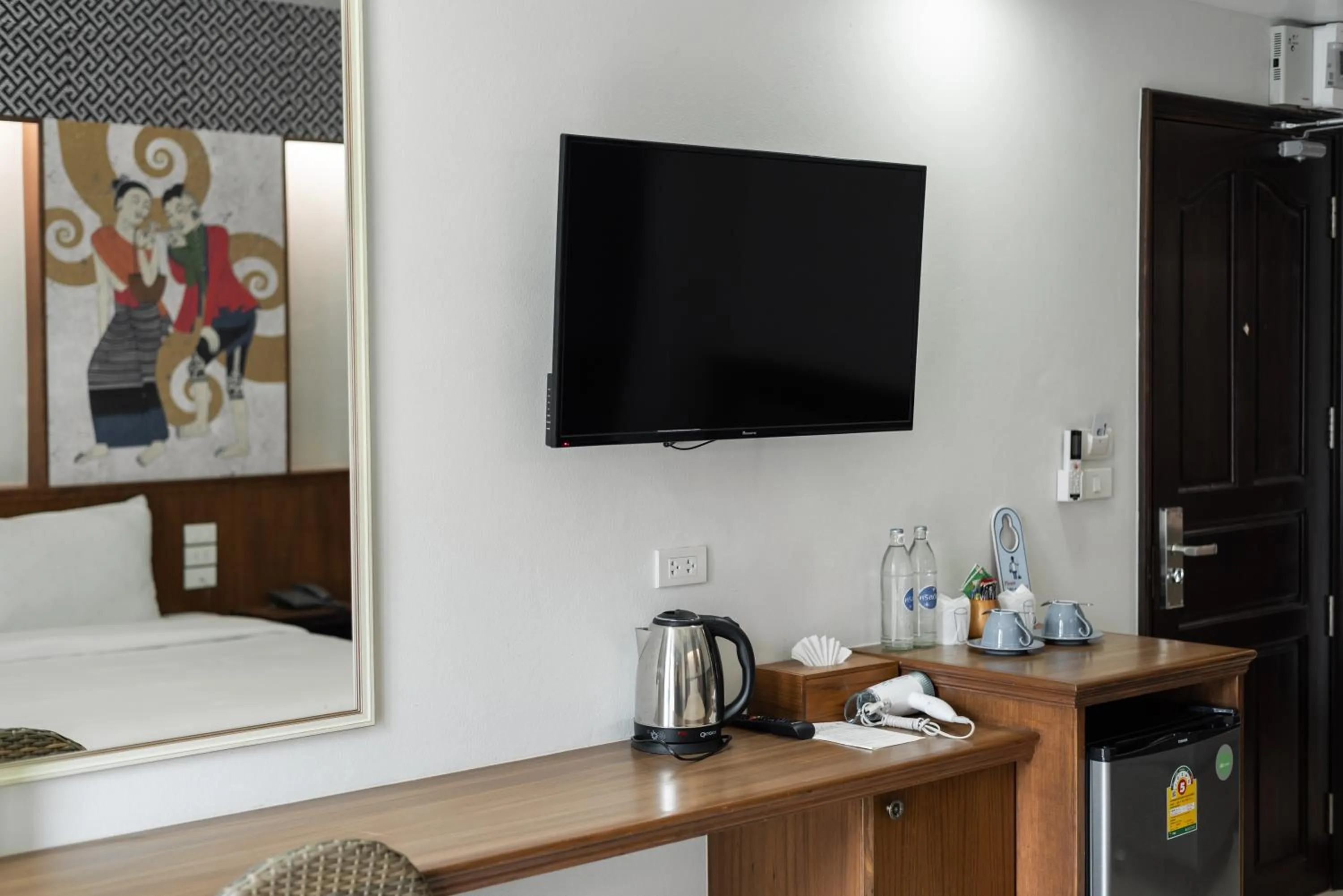 Communal lounge/ TV room in Cozytel Chiangmai