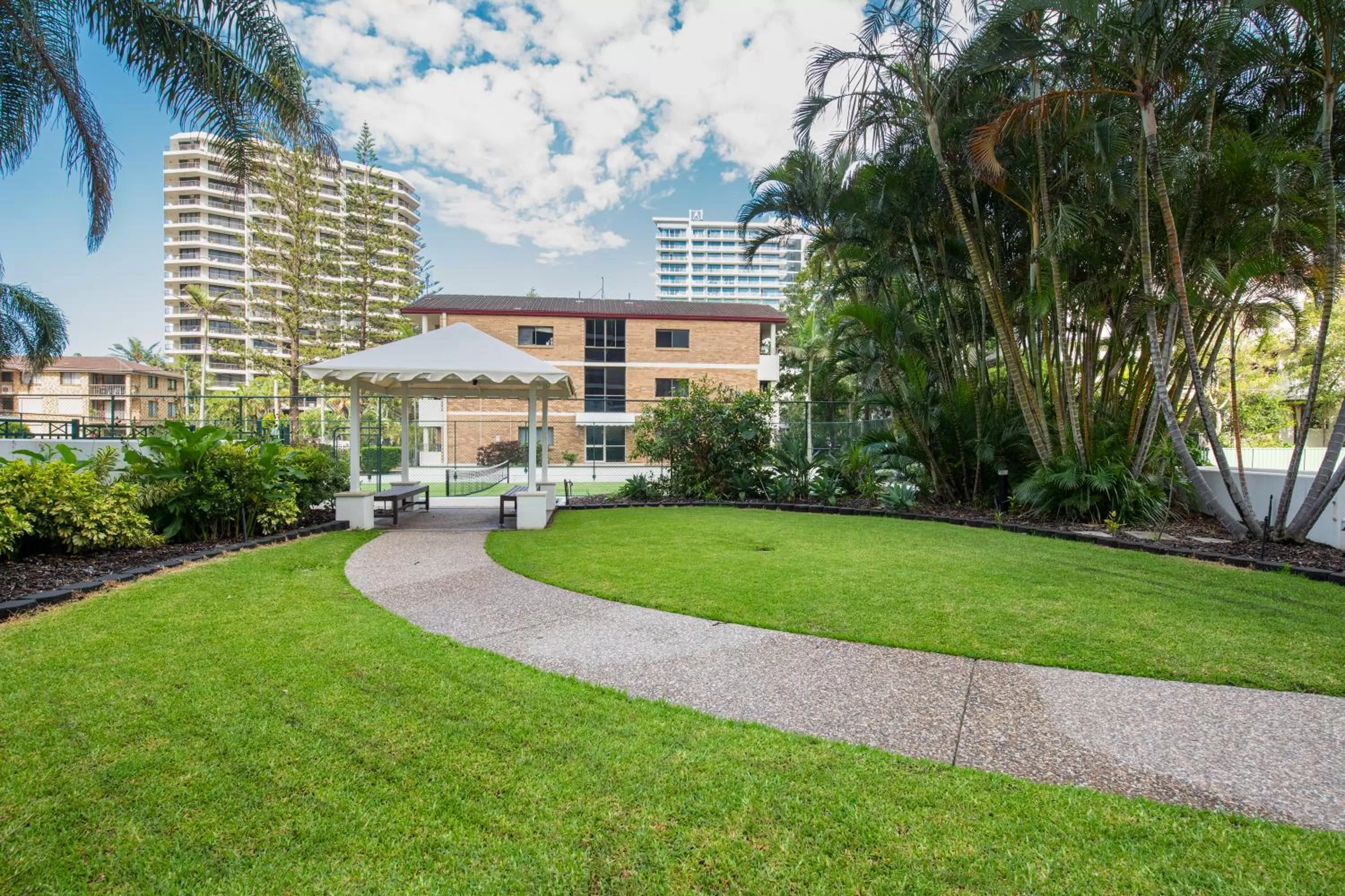 Tennis court in BreakFree Longbeach Resort