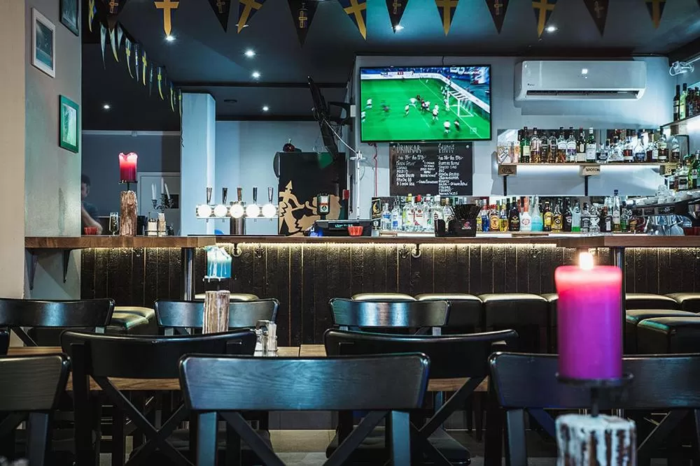 Restaurant/places to eat in Spoton Hotel