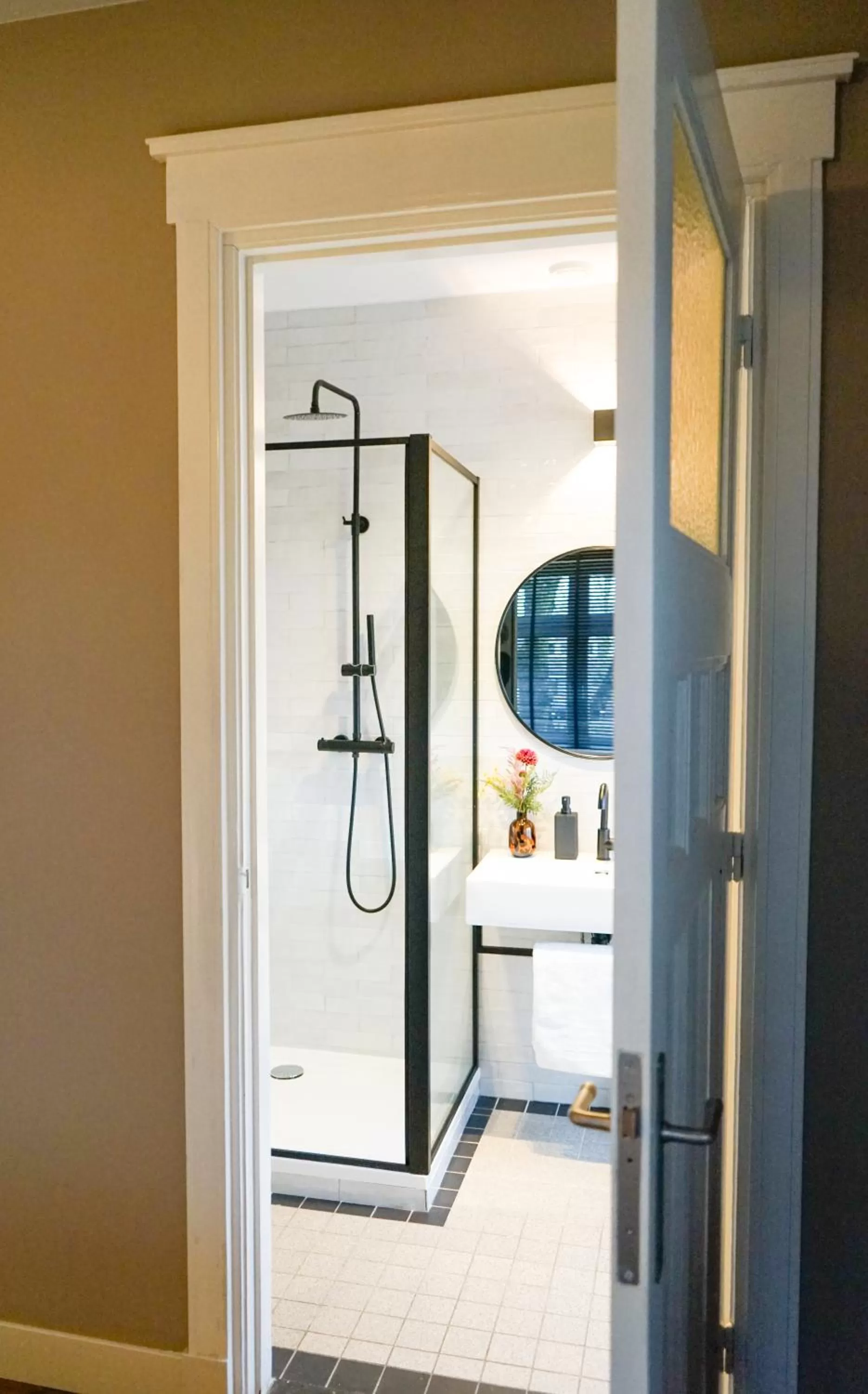 Shower, Bathroom in Villa la Vida