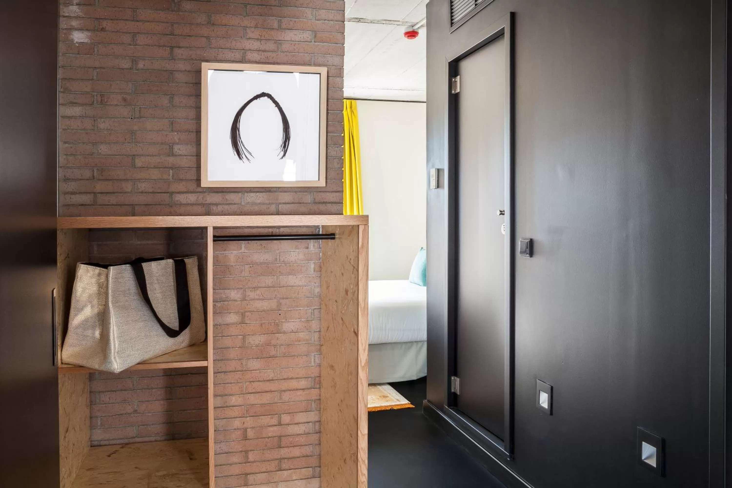 Photo of the whole room, Bed in Bastardo Hostel