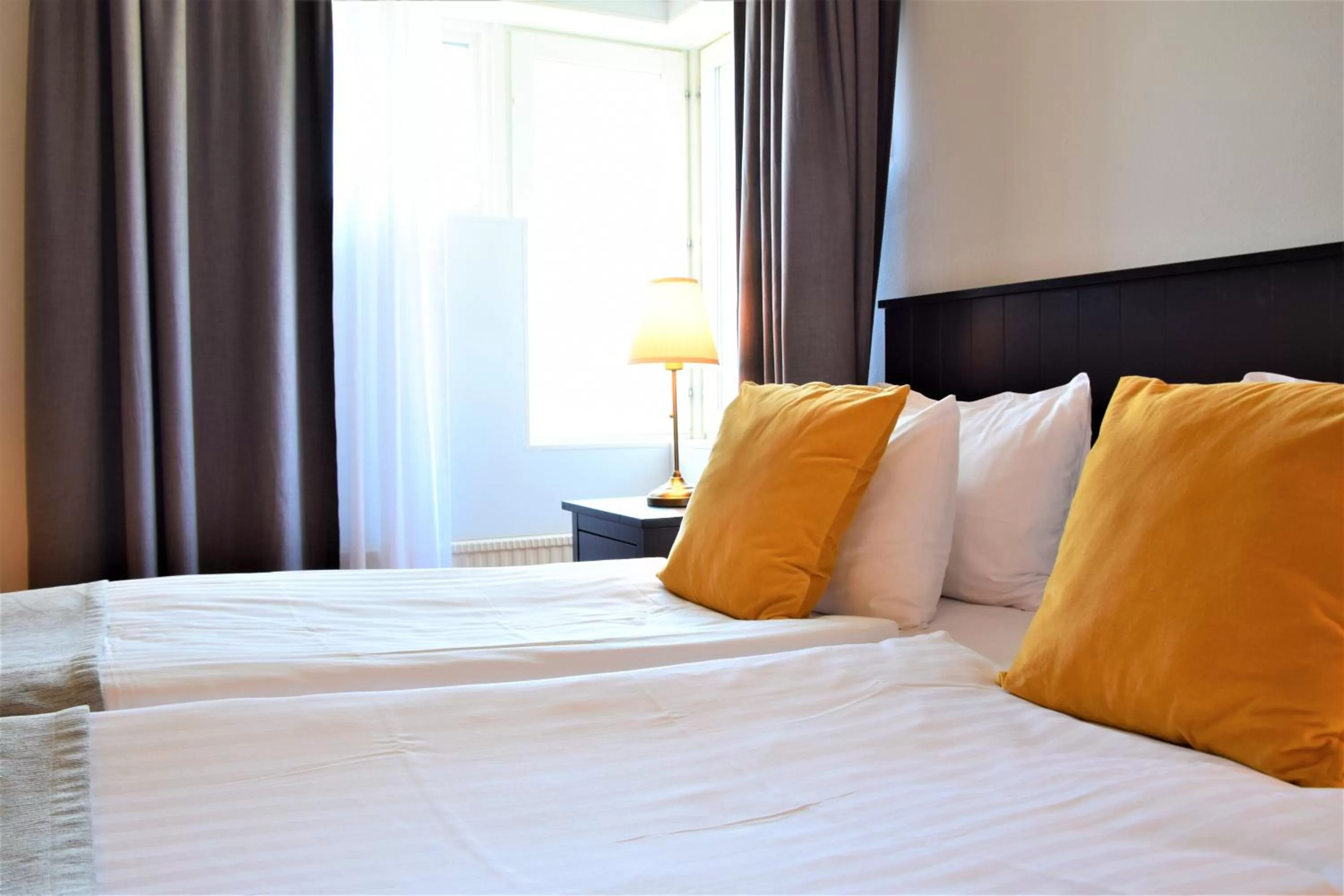 Property building, Bed in Hotell Erikslund